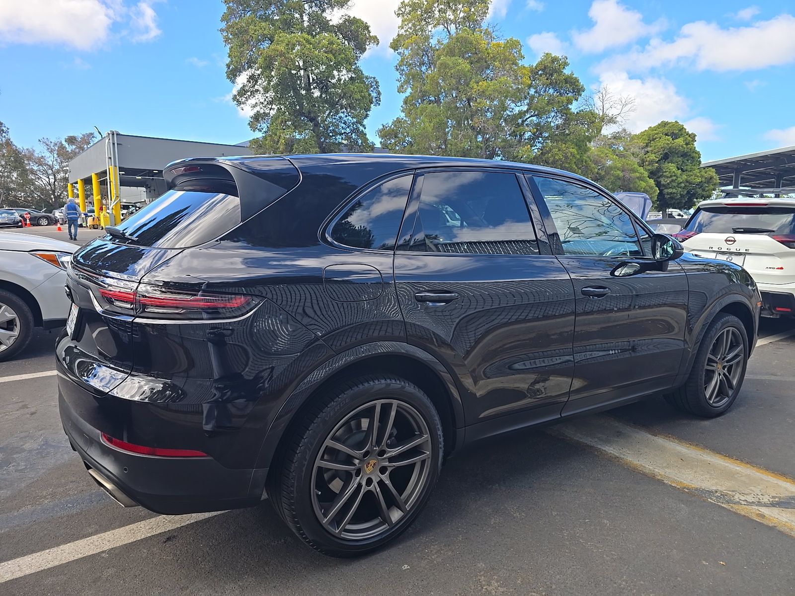 PORSCHE CAYENNE - 5