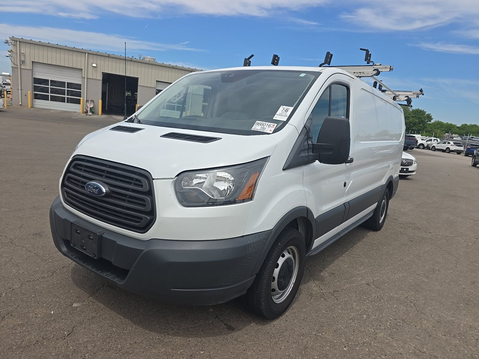 FORD TRANSIT 150 - 1