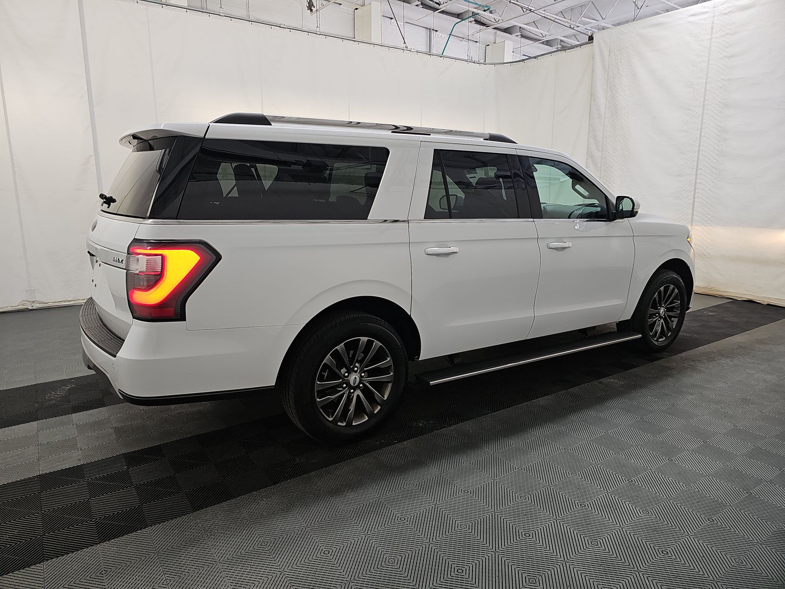FORD EXPEDITION MAX - 5