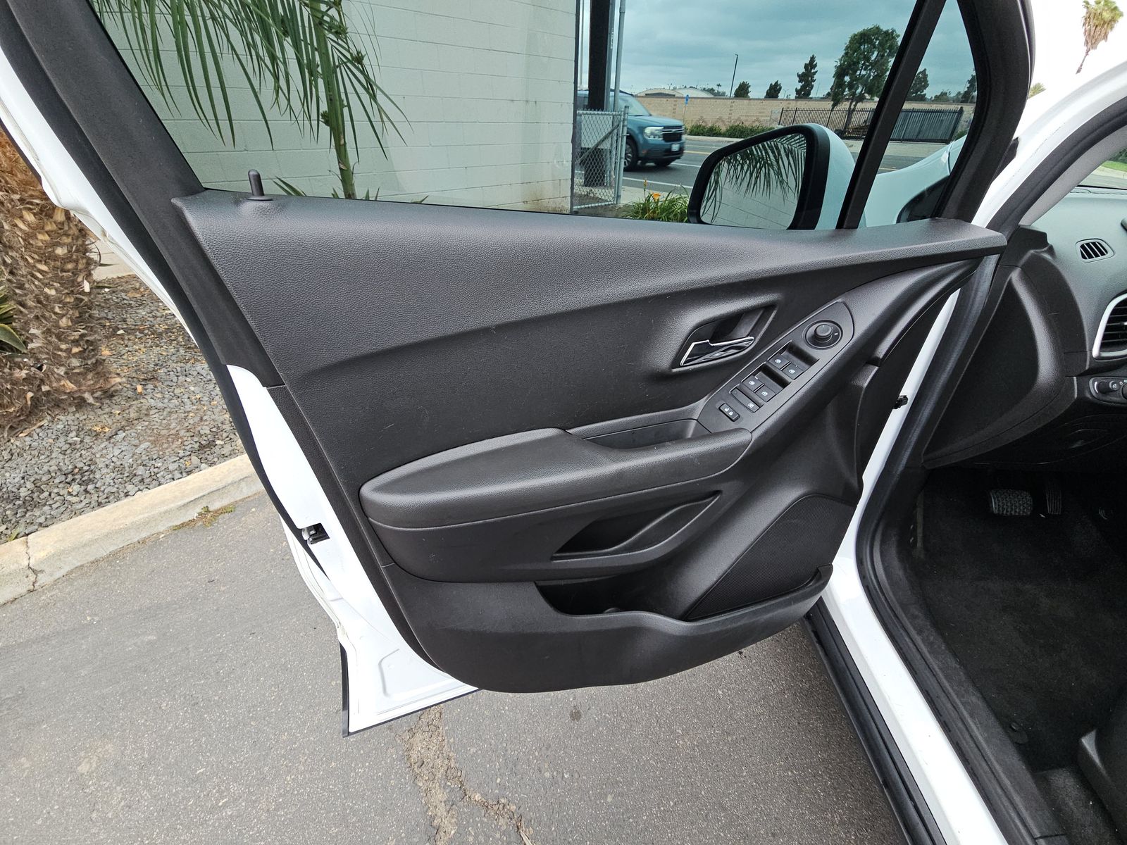 CHEVROLET TRAX - 10