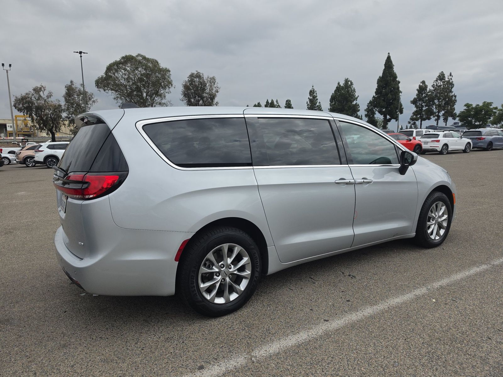 2023 Chrysler Pacifica Touring L AWD