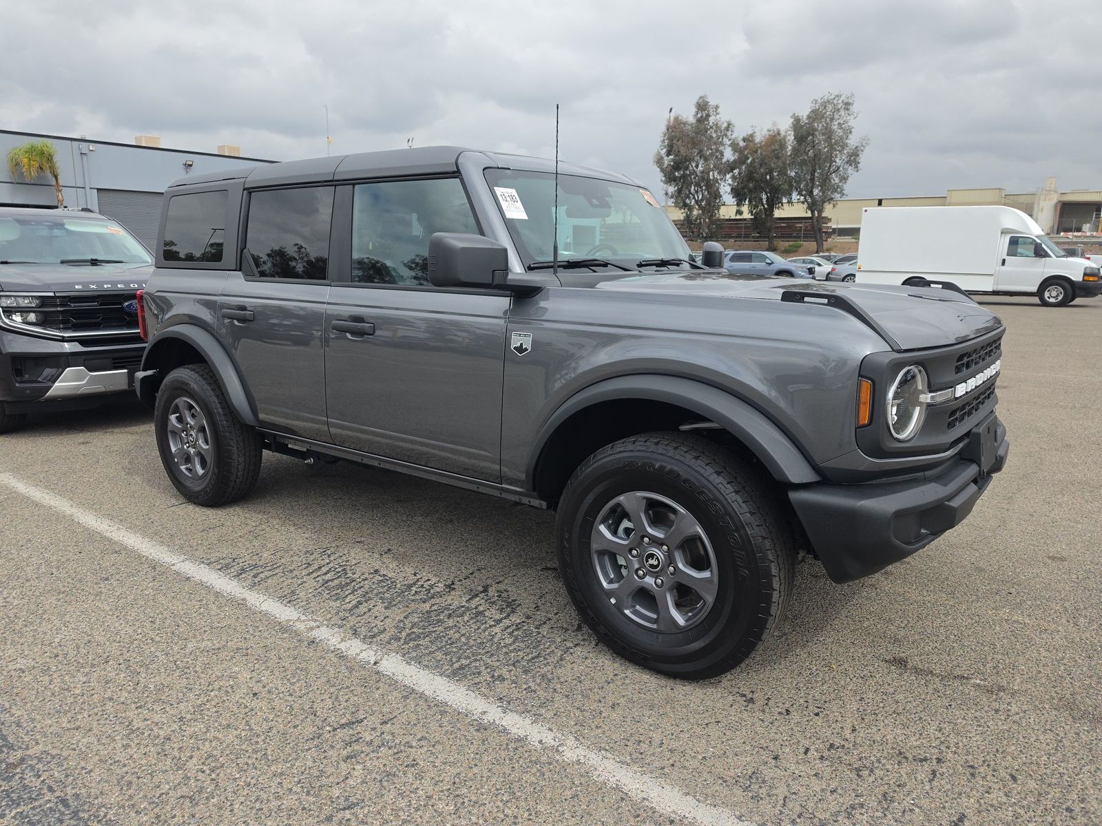 FORD BRONCO - 4