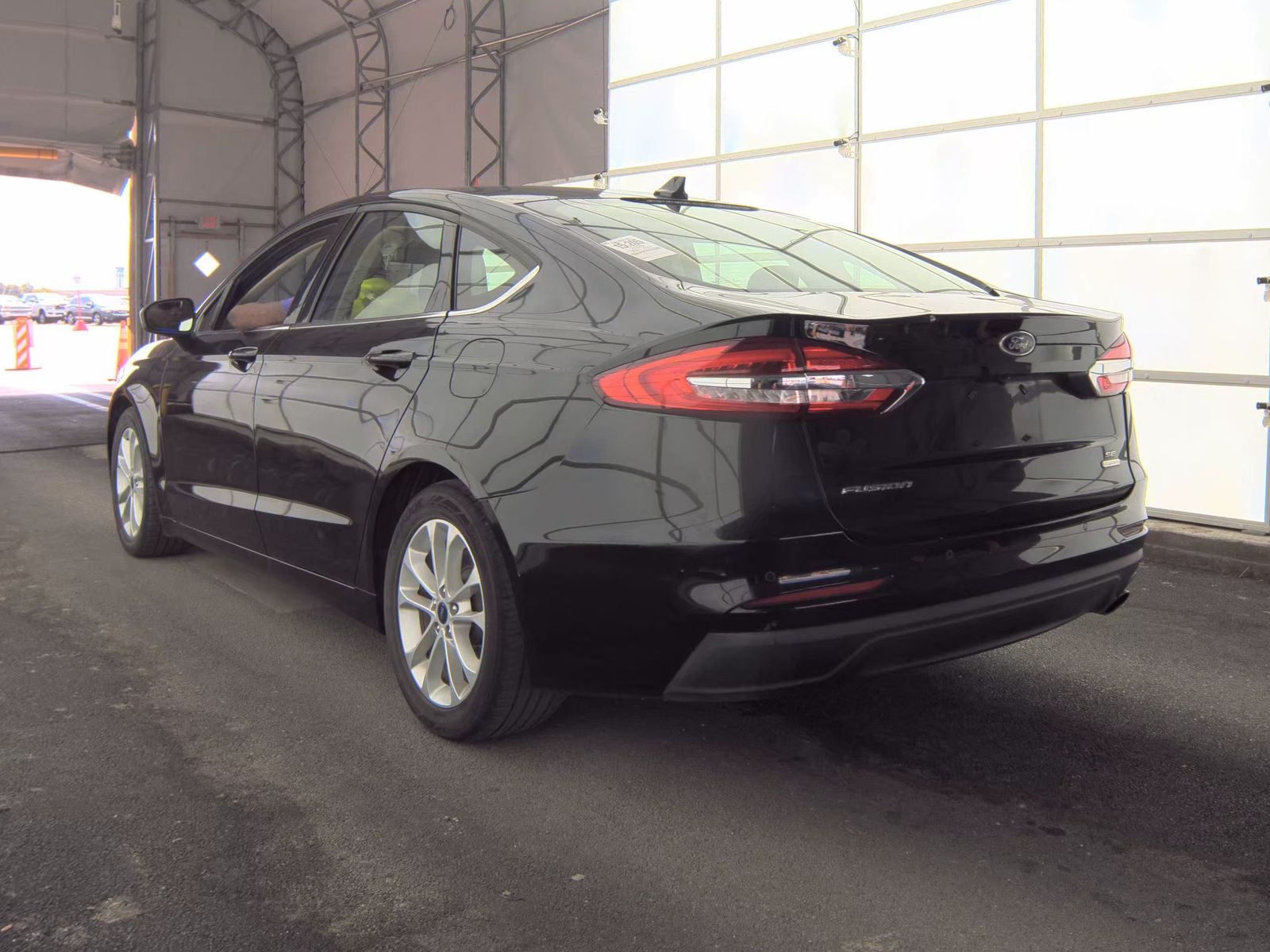 FORD FUSION - 9
