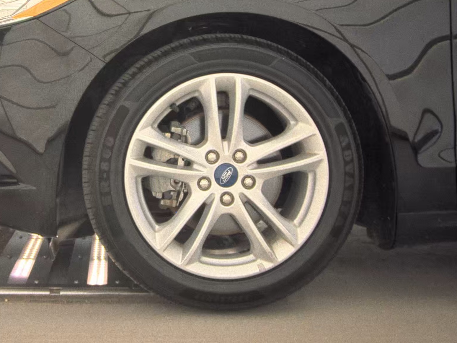 FORD FUSION - 10