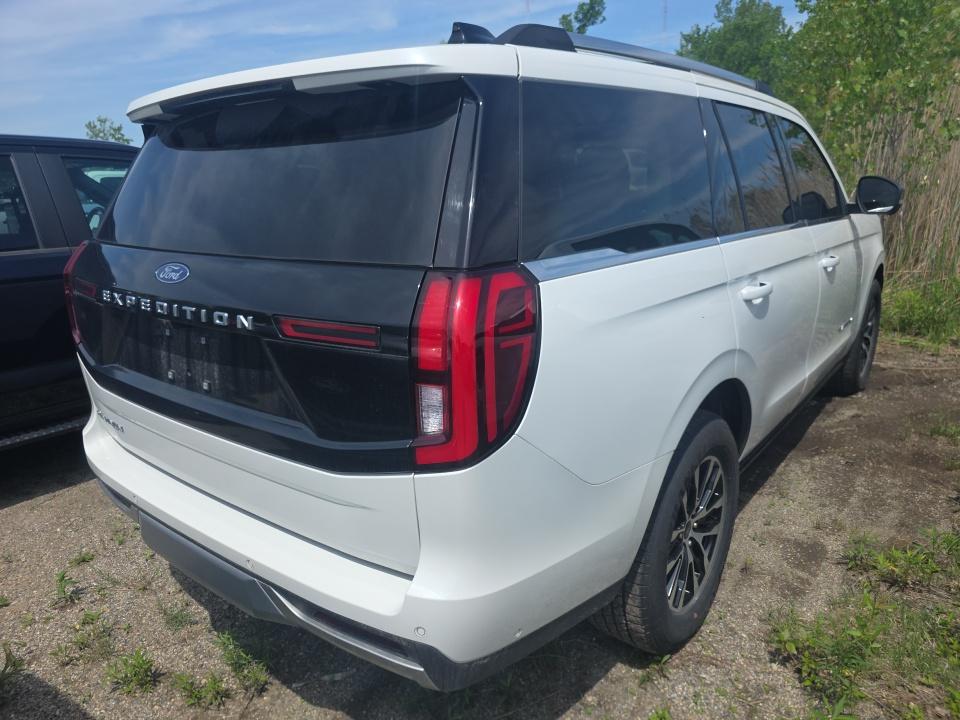 FORD EXPEDITION - 5