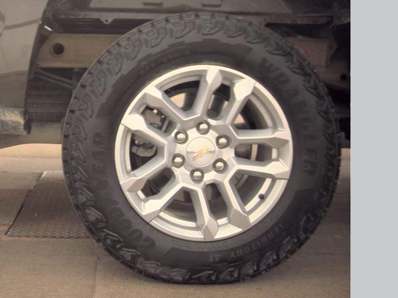 2023 Chevrolet Silverado 1500 LT AWD