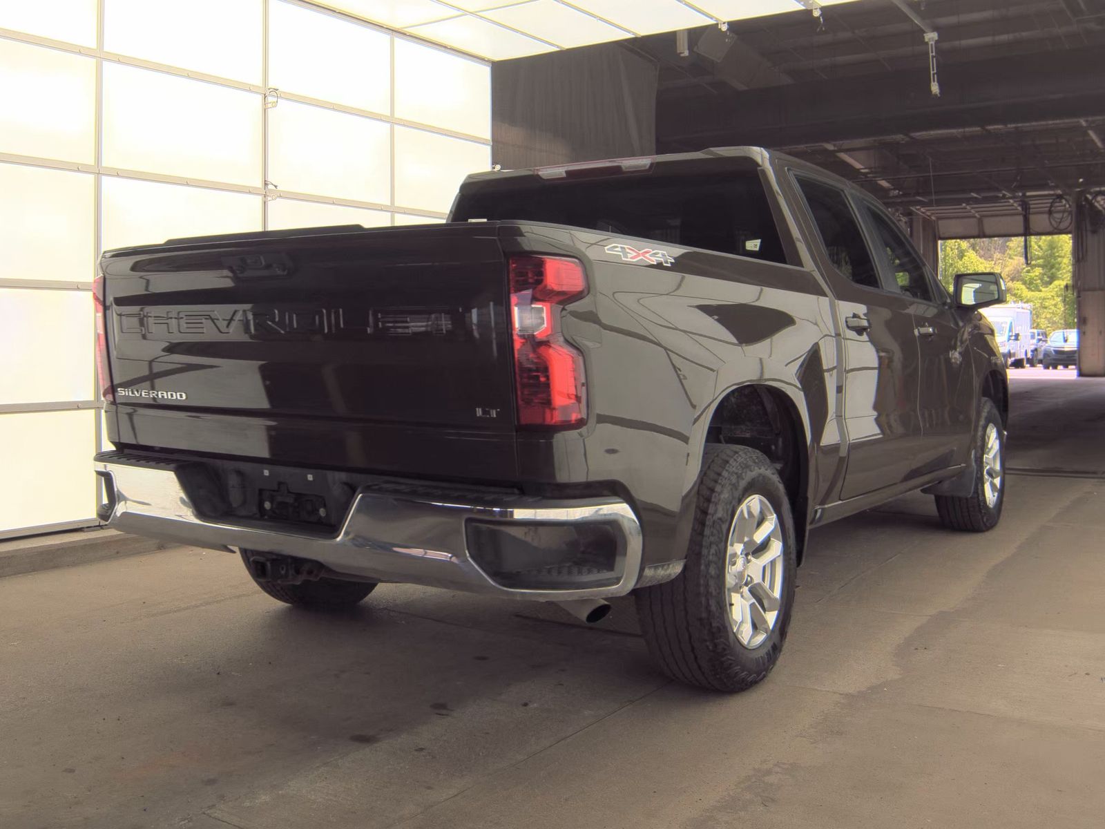 2023 Chevrolet Silverado 1500 LT AWD