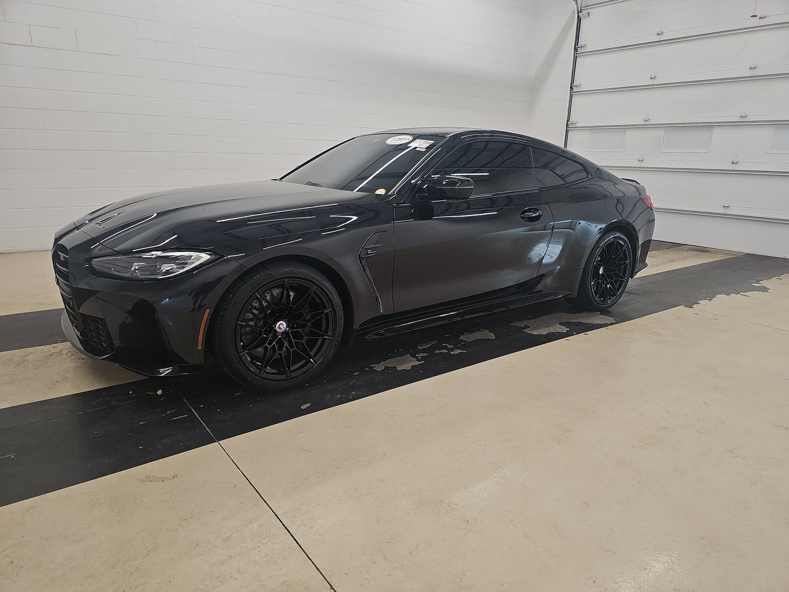 2022 BMW M4 Competition's photo