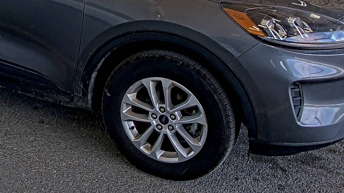 FORD ESCAPE - 9