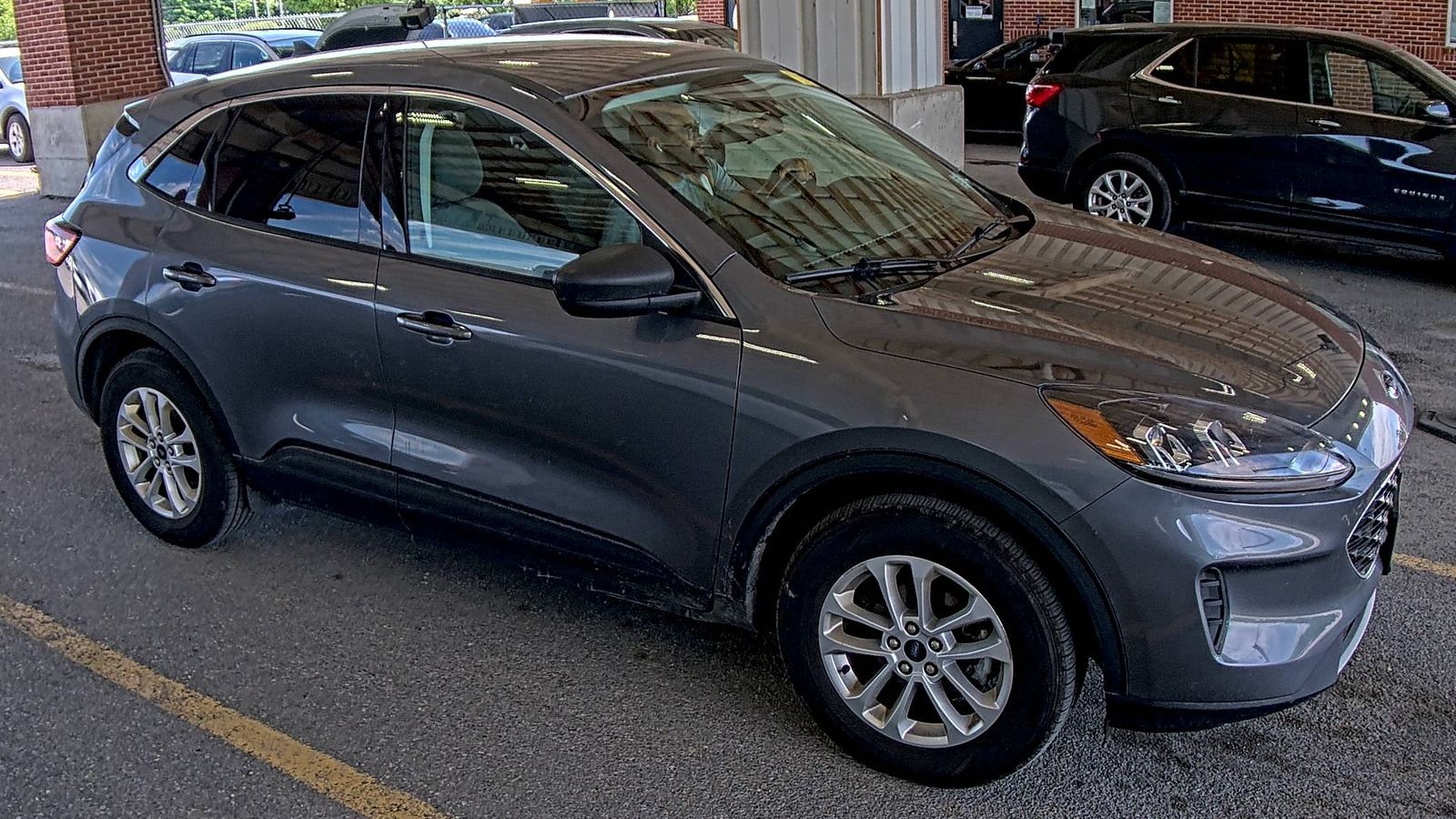 FORD ESCAPE - 4
