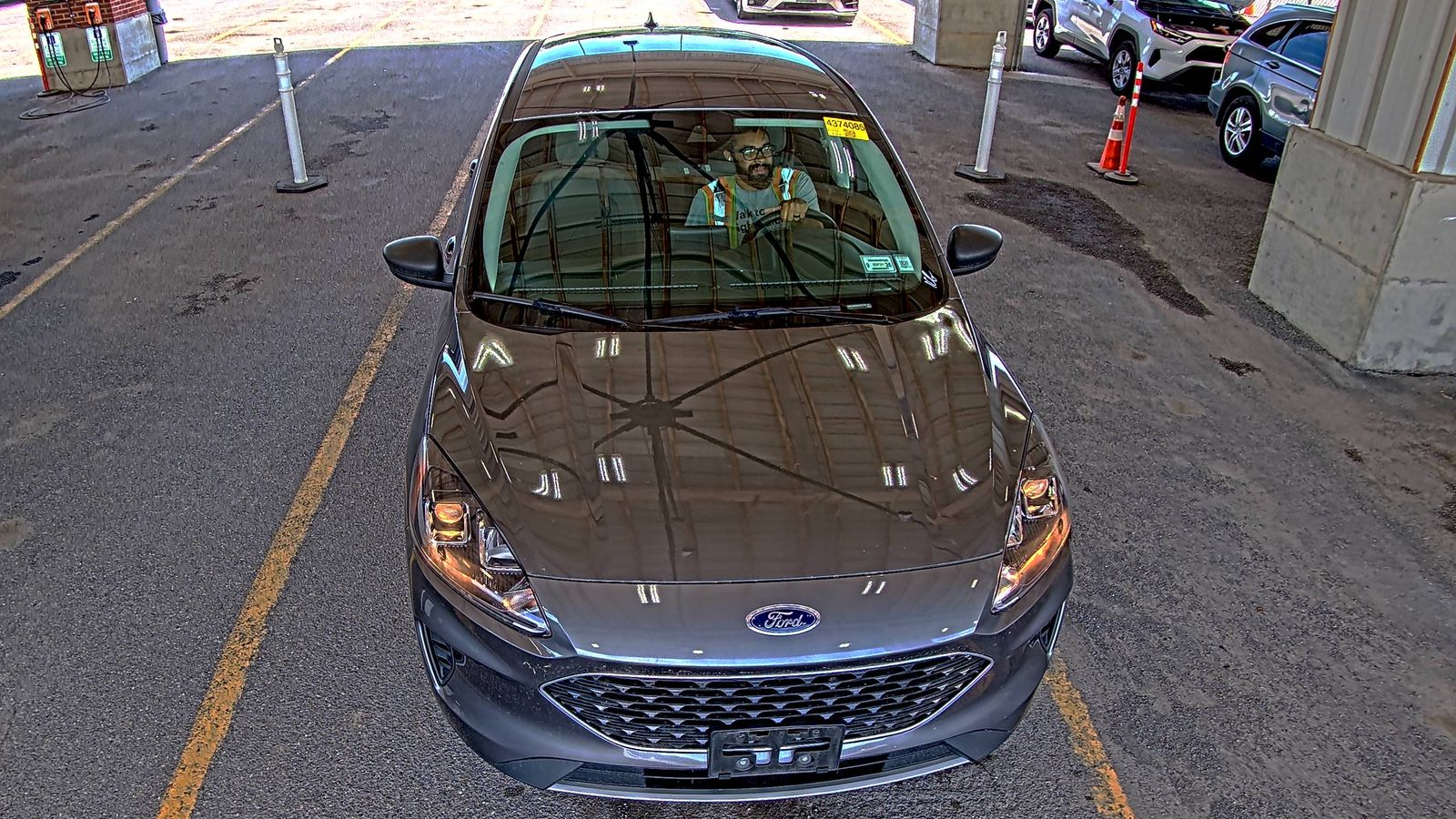 FORD ESCAPE - 3