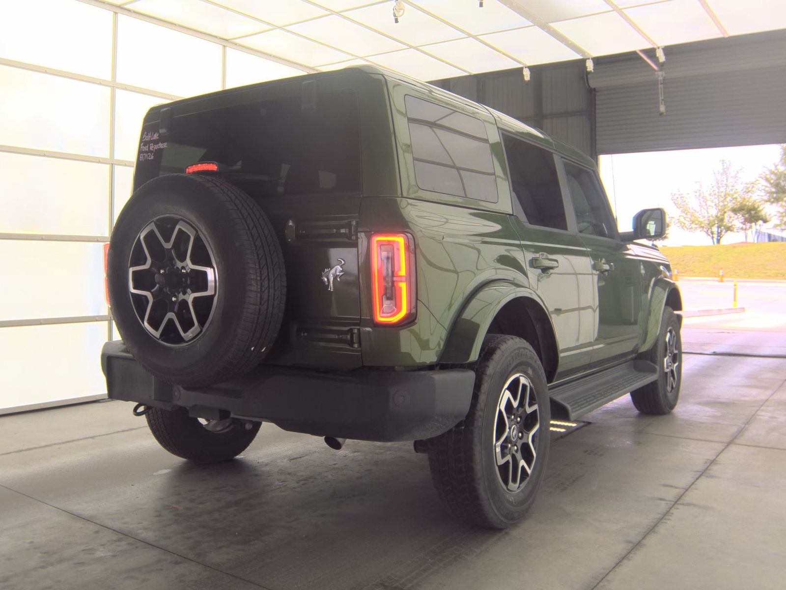 FORD BRONCO - 6