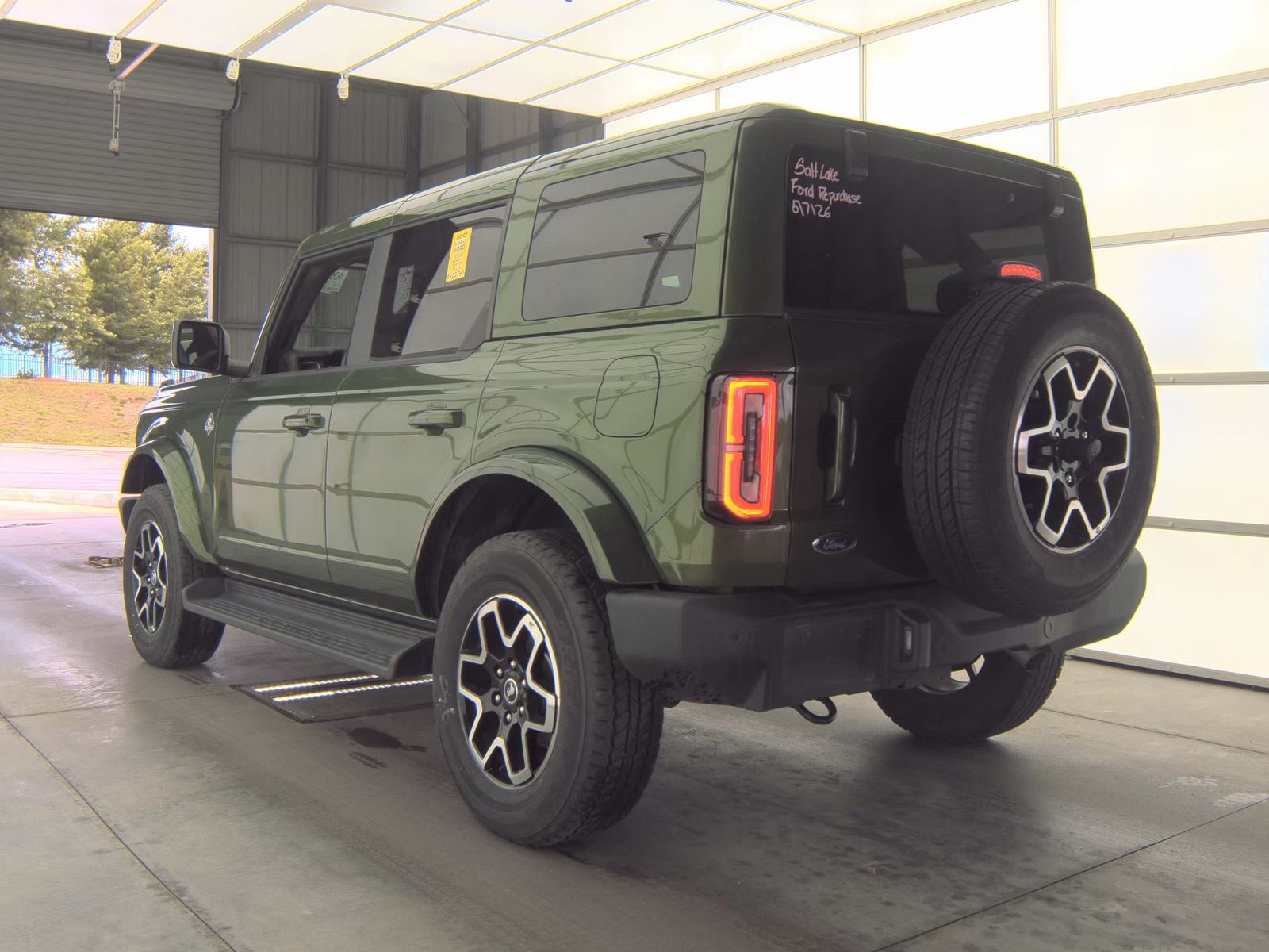 FORD BRONCO - 9