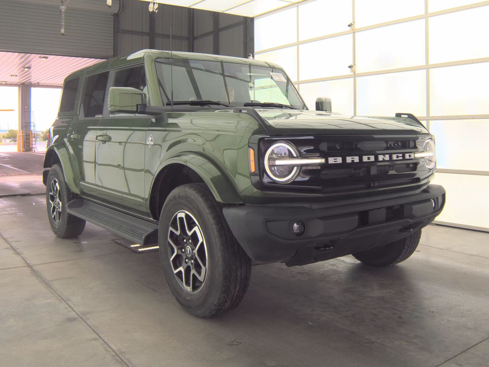 FORD BRONCO - 5