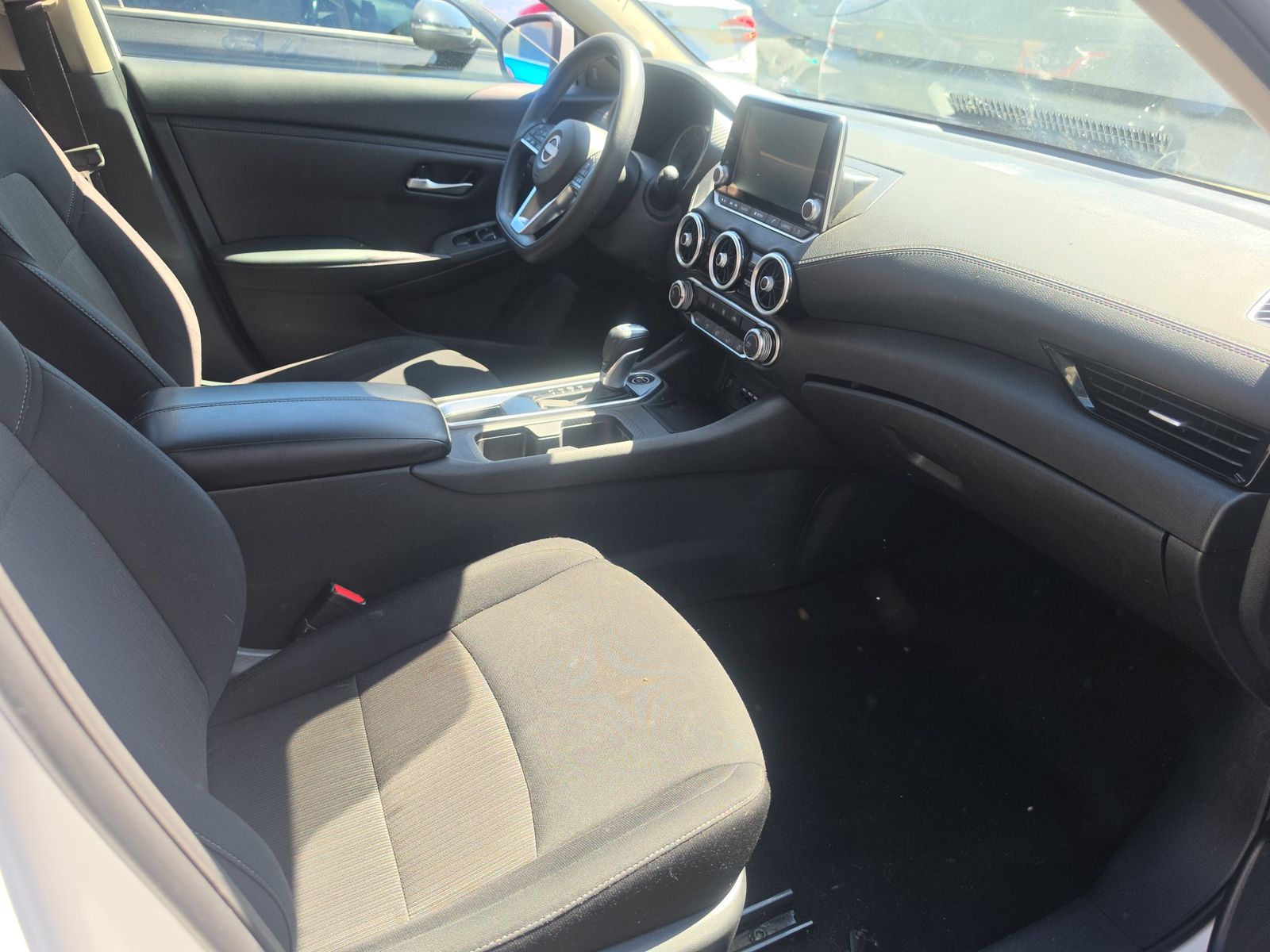 NISSAN SENTRA - 9