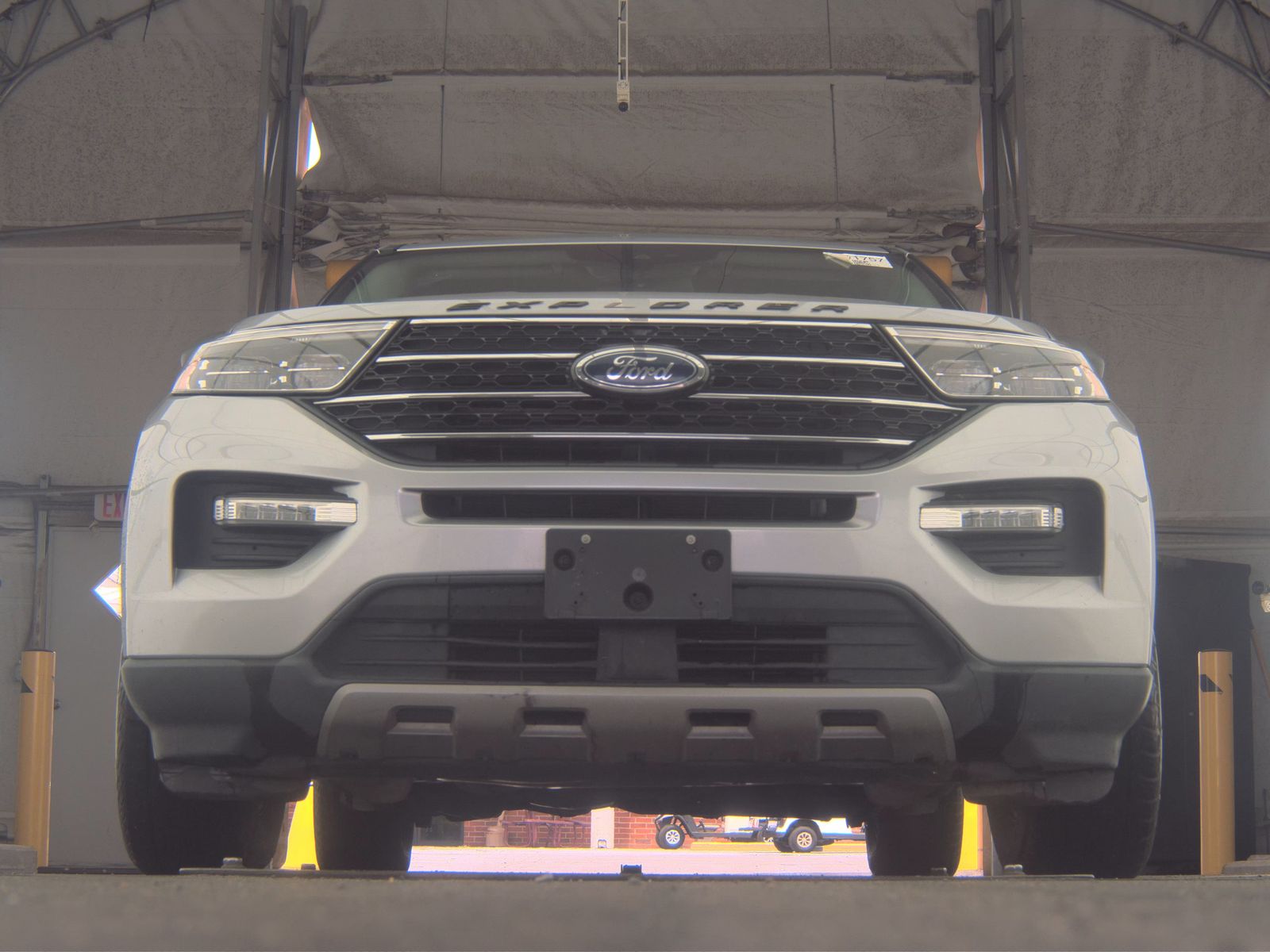 FORD EXPLORER - 4