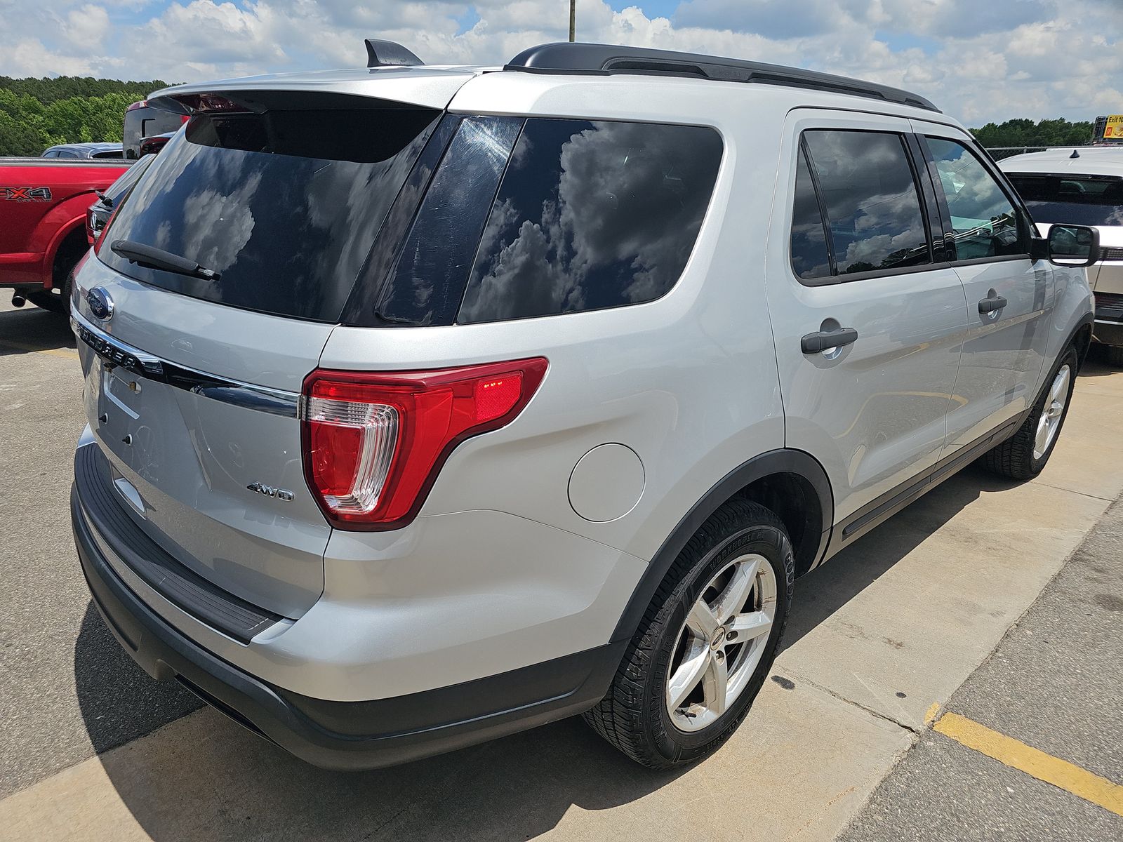 FORD EXPLORER - 5