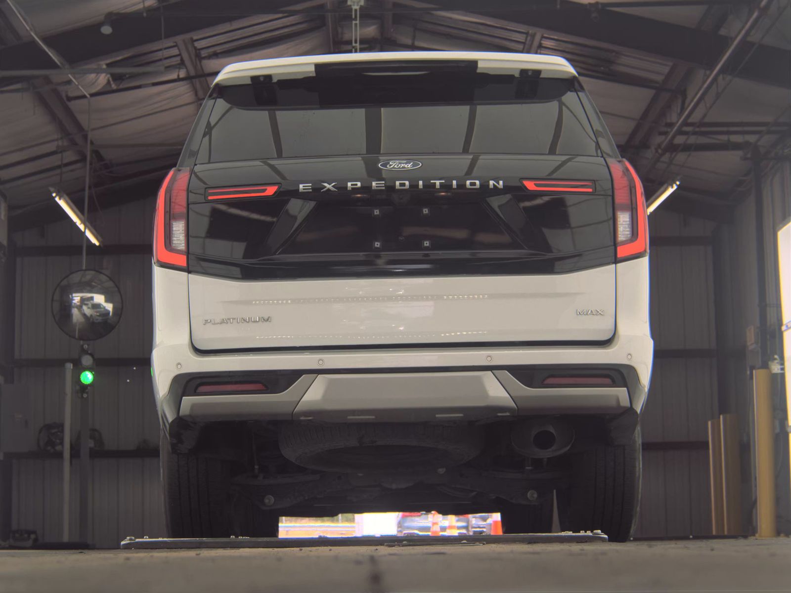 FORD EXPEDITION MAX - 8