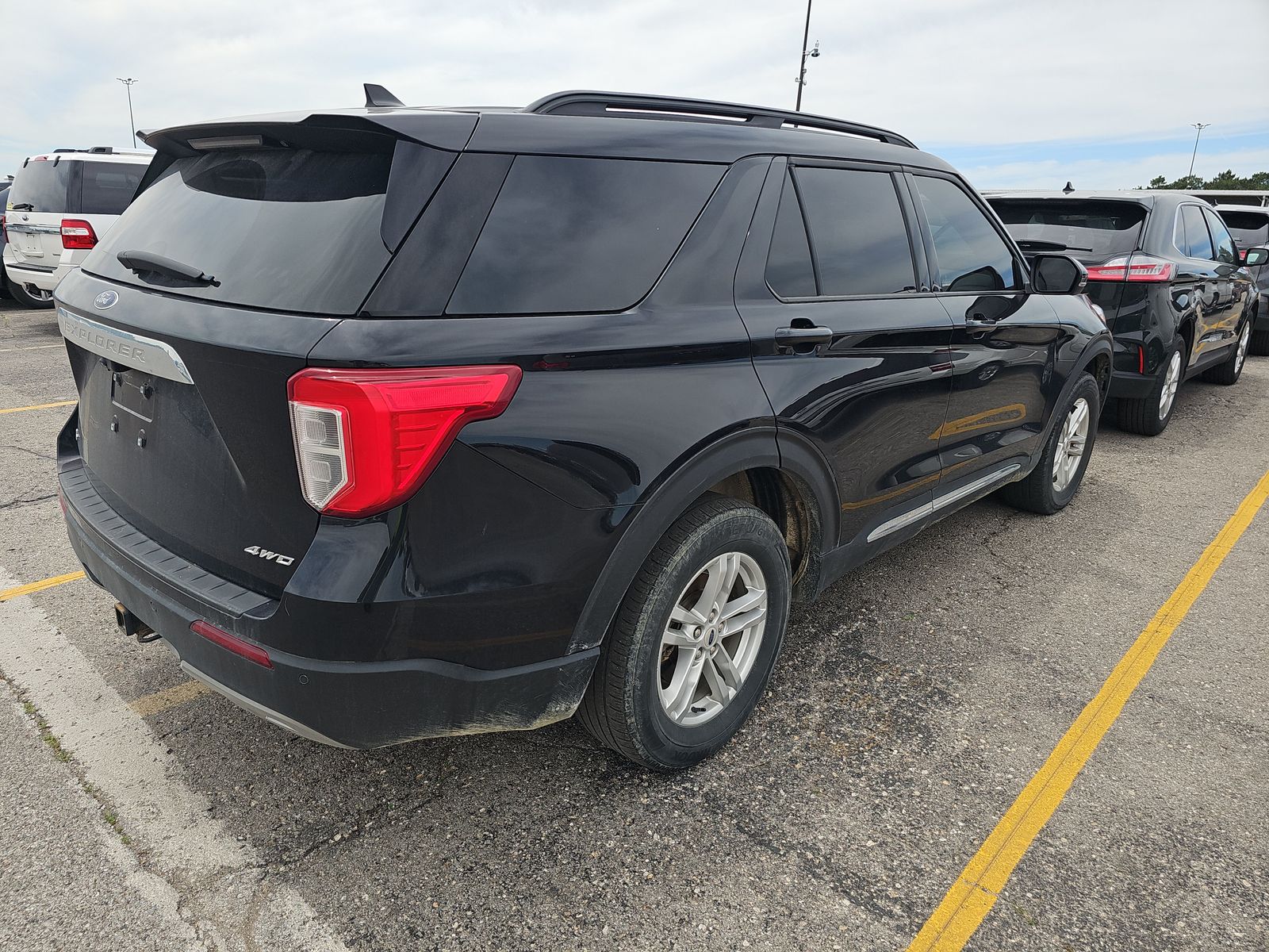 FORD EXPLORER - 5
