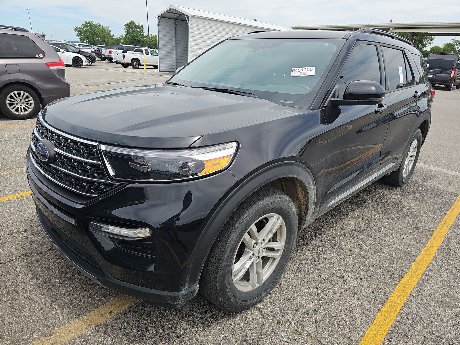 FORD EXPLORER - 1