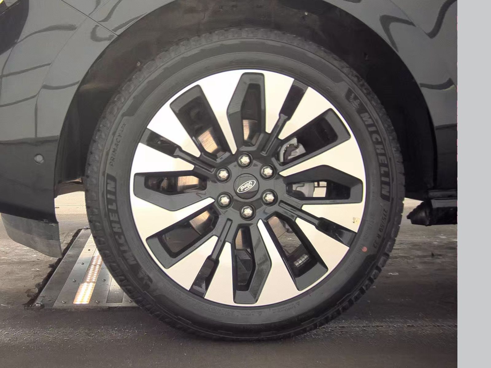 FORD EXPEDITION MAX - 10
