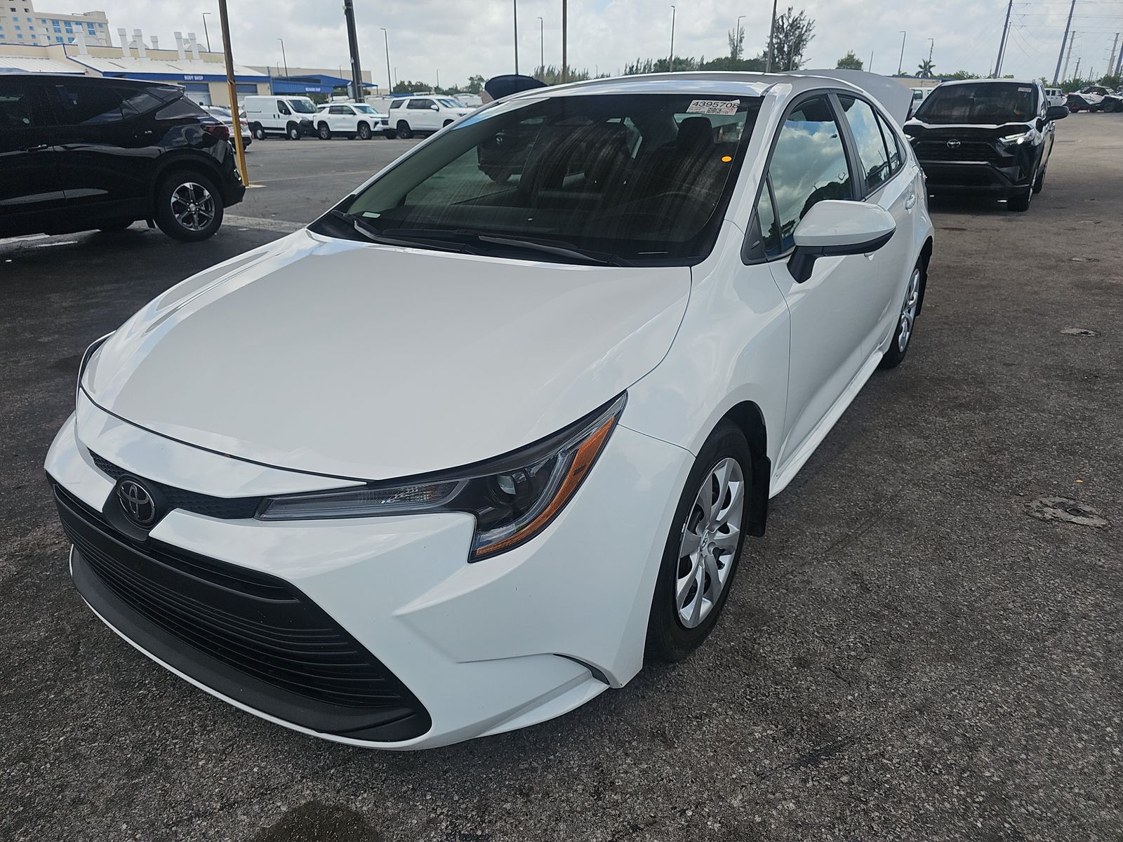 TOYOTA COROLLA - 1