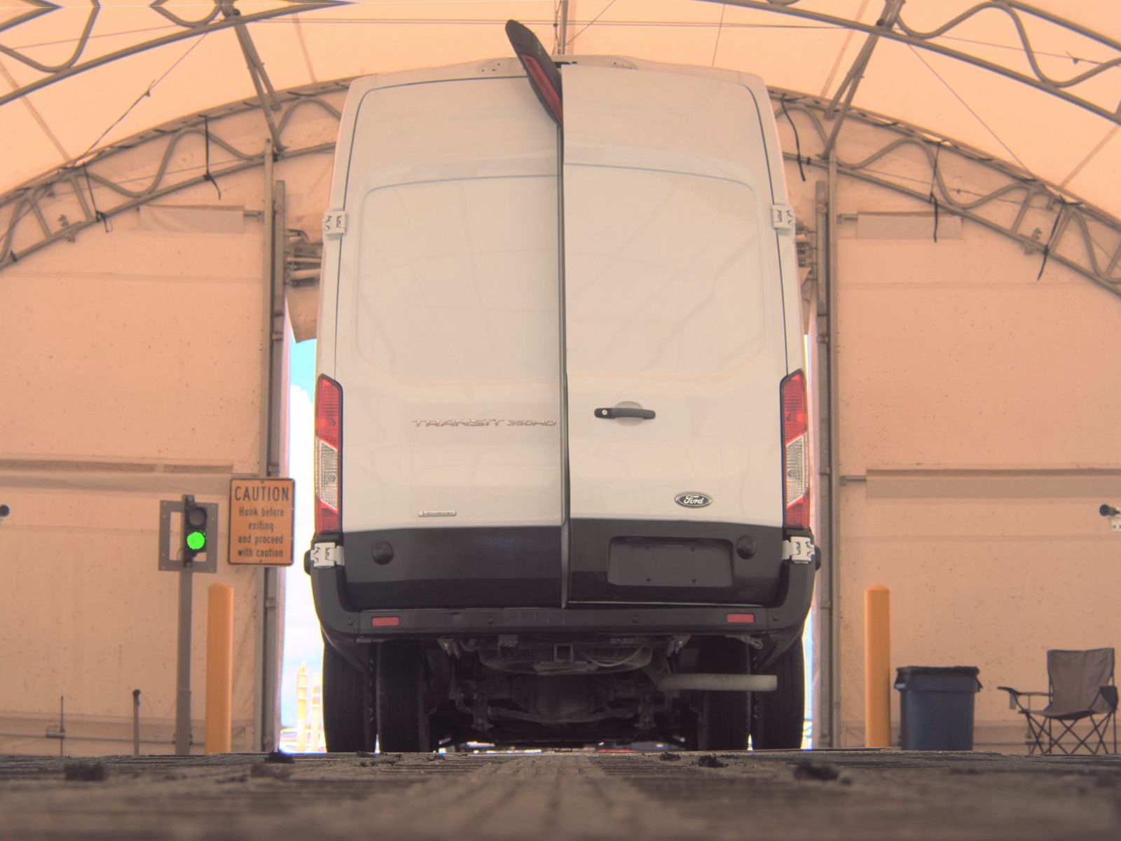 FORD TRANSIT 350 - 8