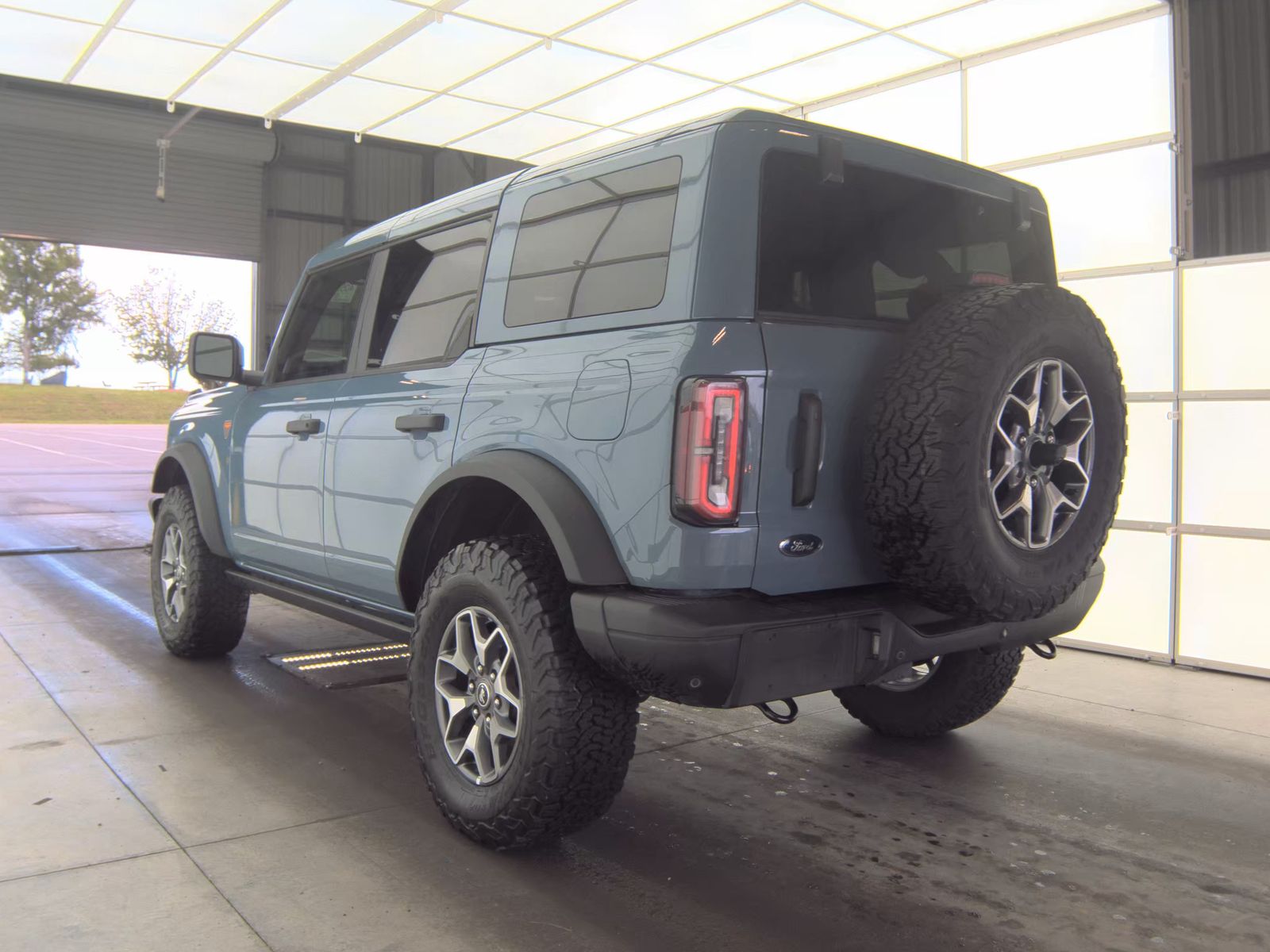 FORD BRONCO - 9