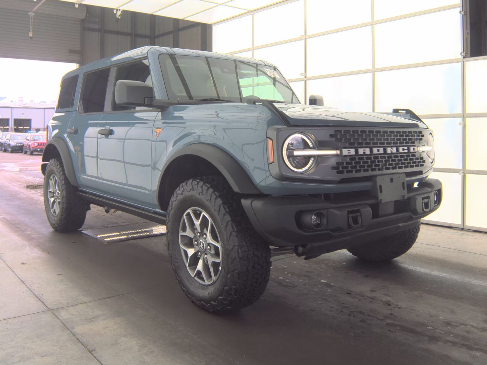 FORD BRONCO - 5
