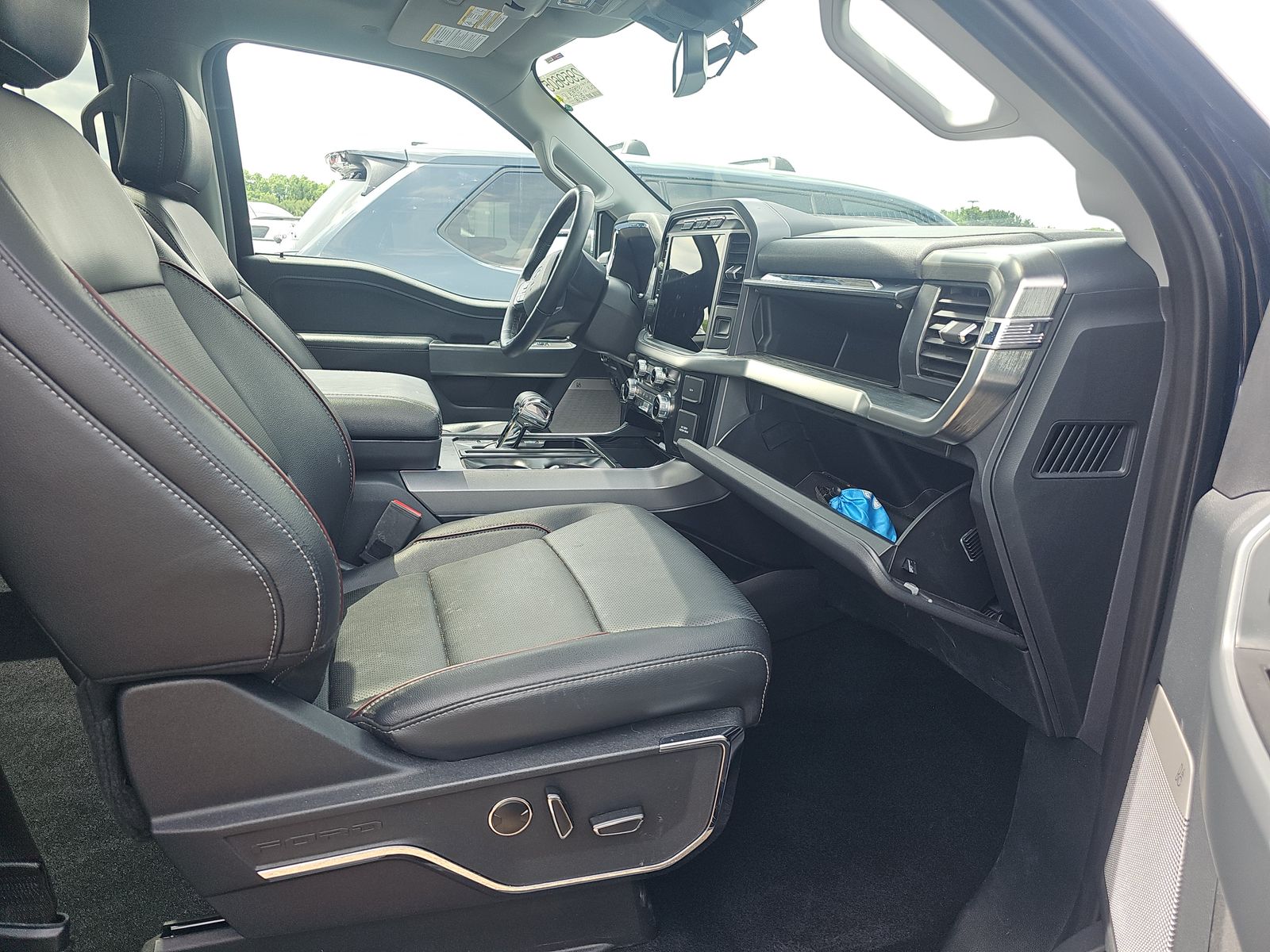 2023 Ford F-150 Lariat AWD