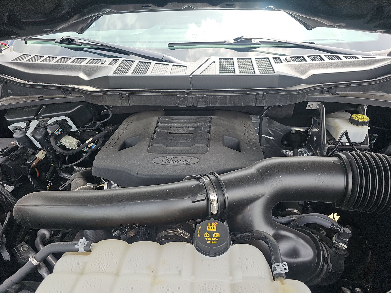 2023 Ford F-150 Lariat AWD