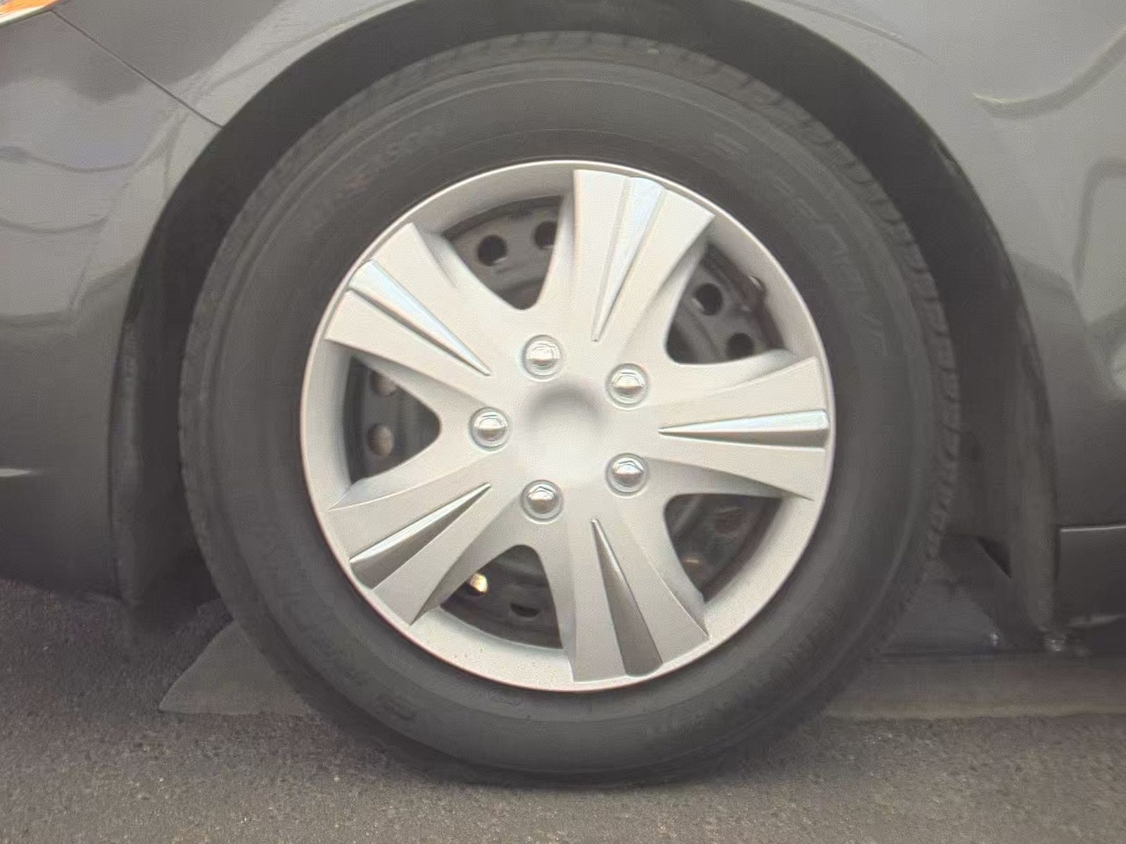 FORD FUSION - 10