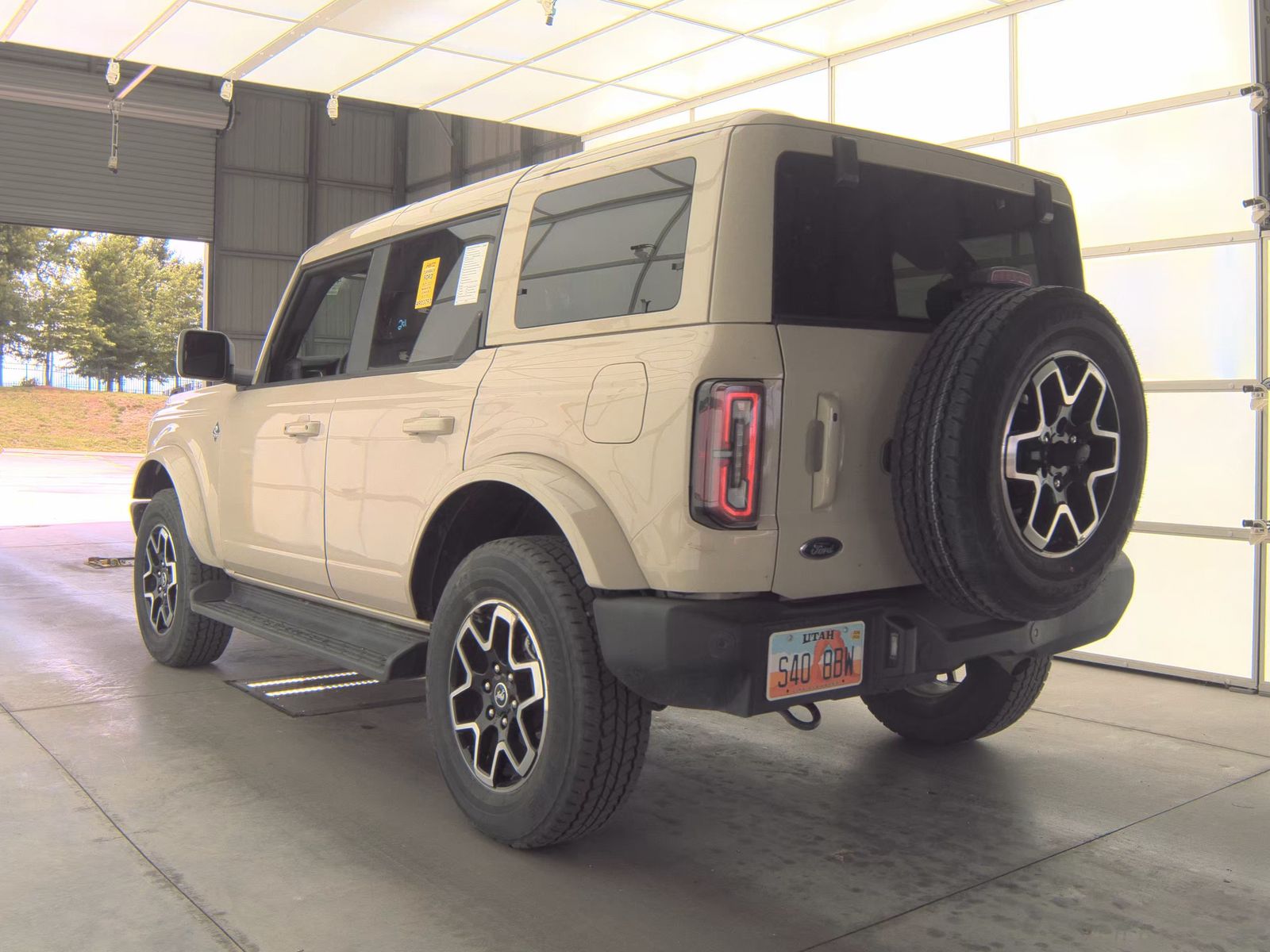 FORD BRONCO - 9