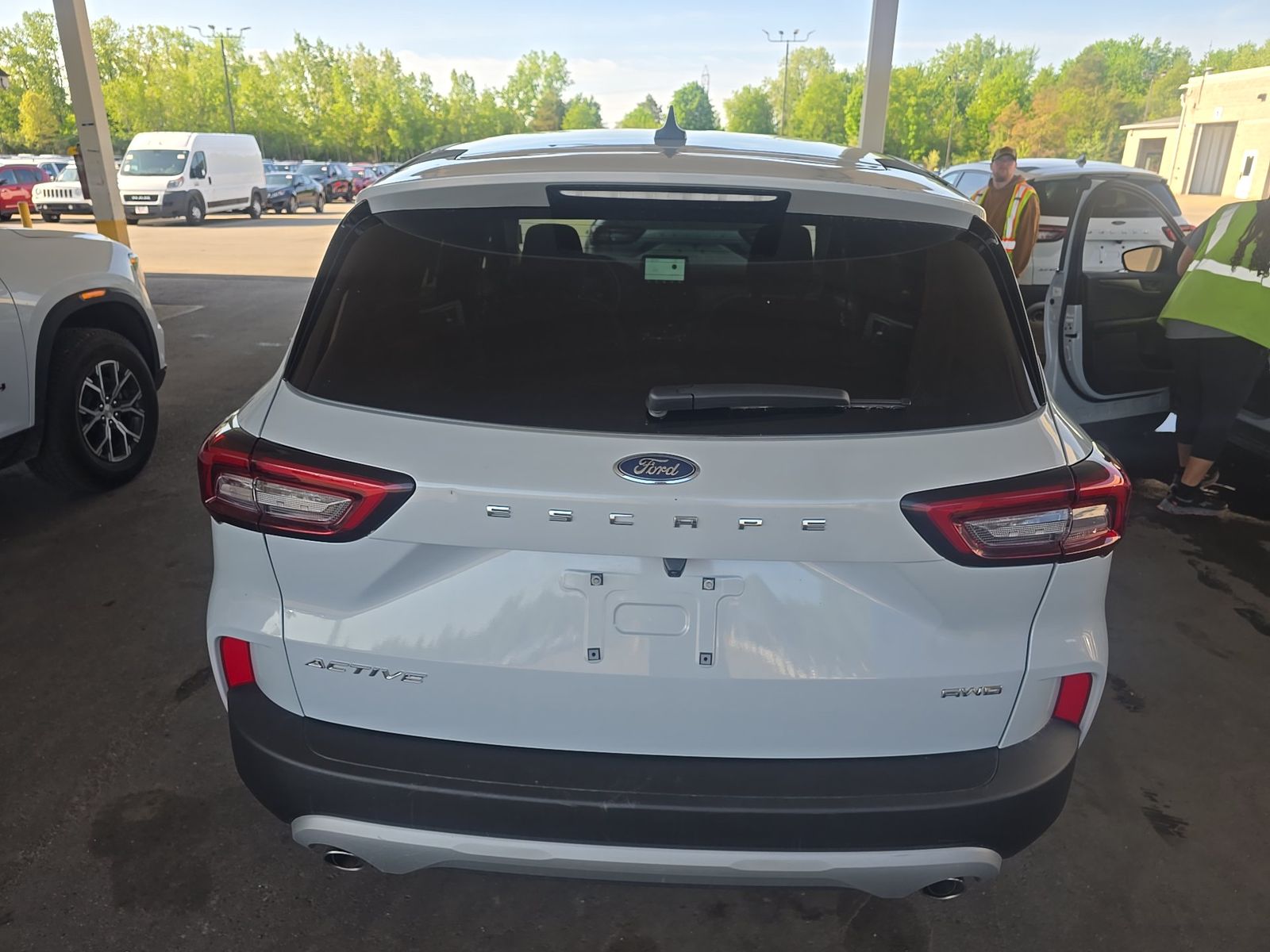 FORD ESCAPE - 6