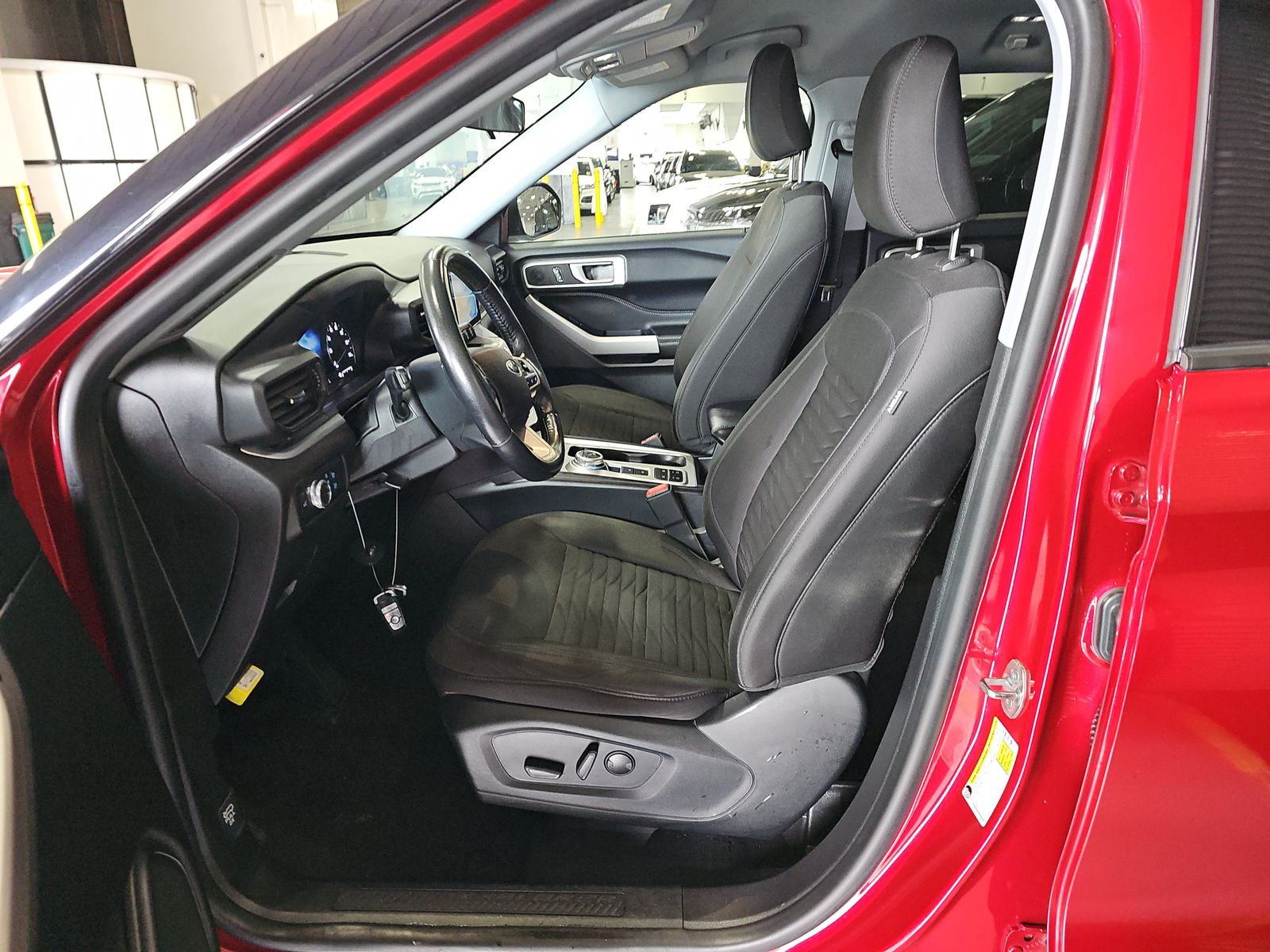 FORD EXPLORER - 8