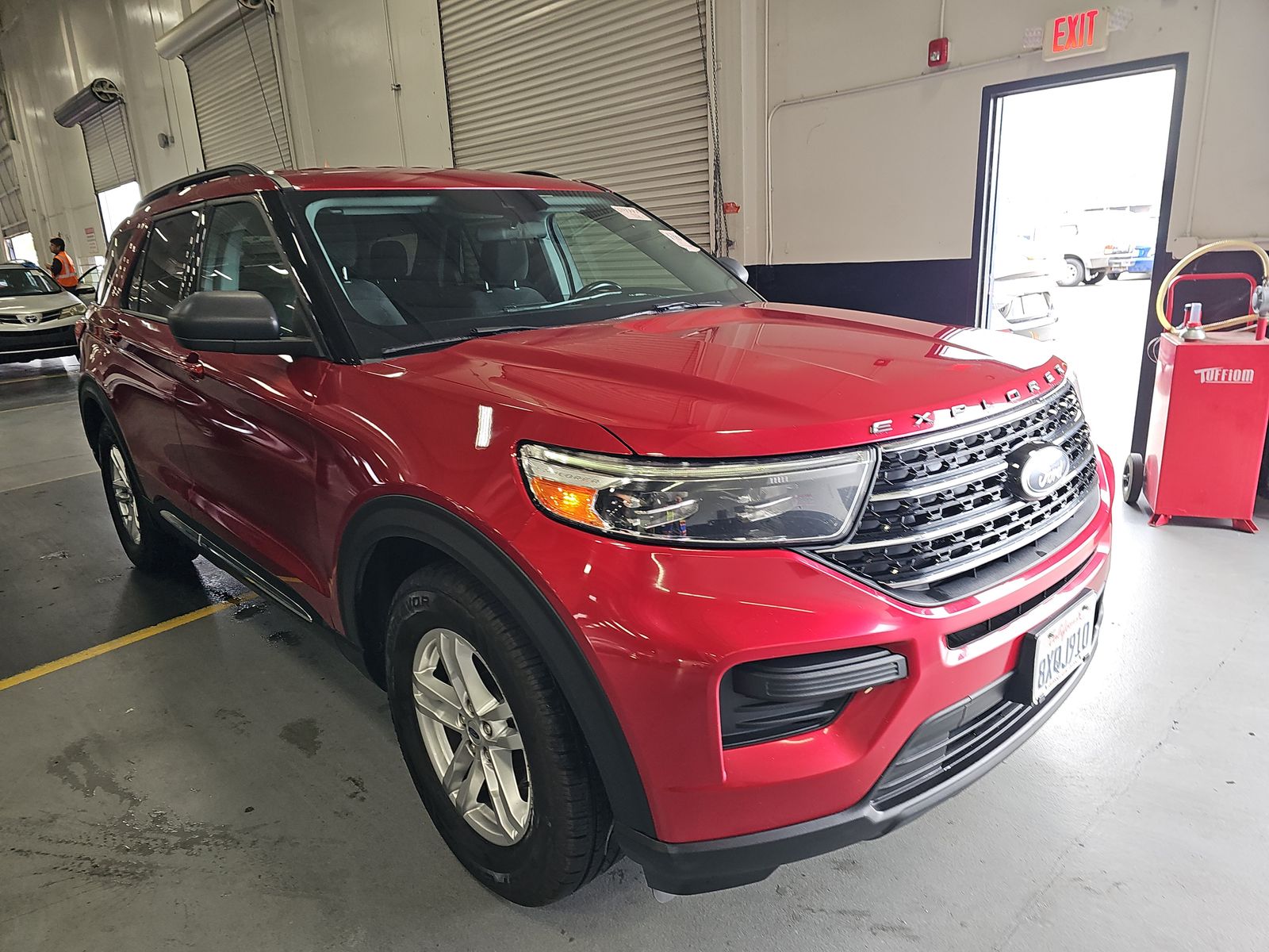 FORD EXPLORER - 4