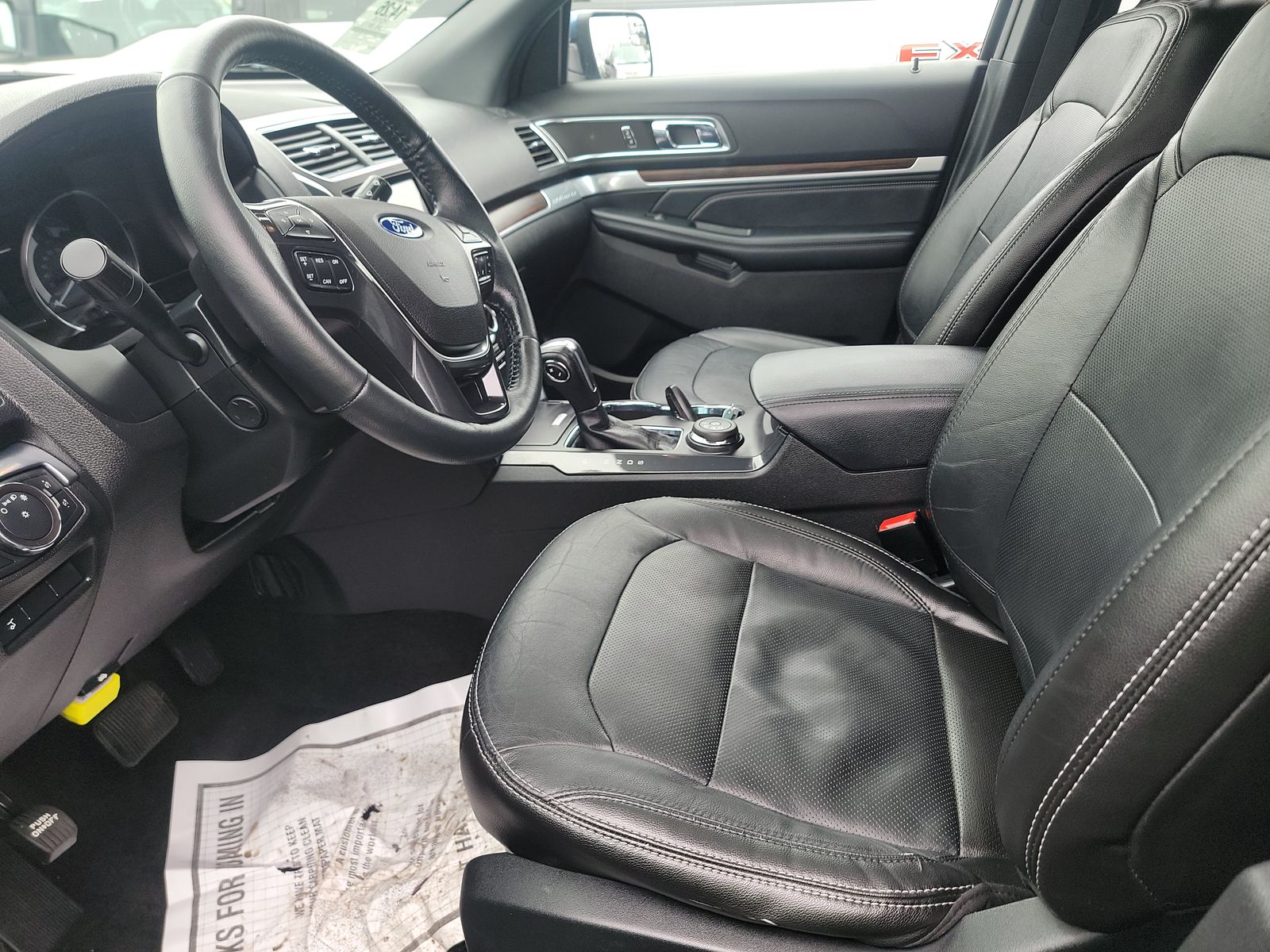 FORD EXPLORER - 8