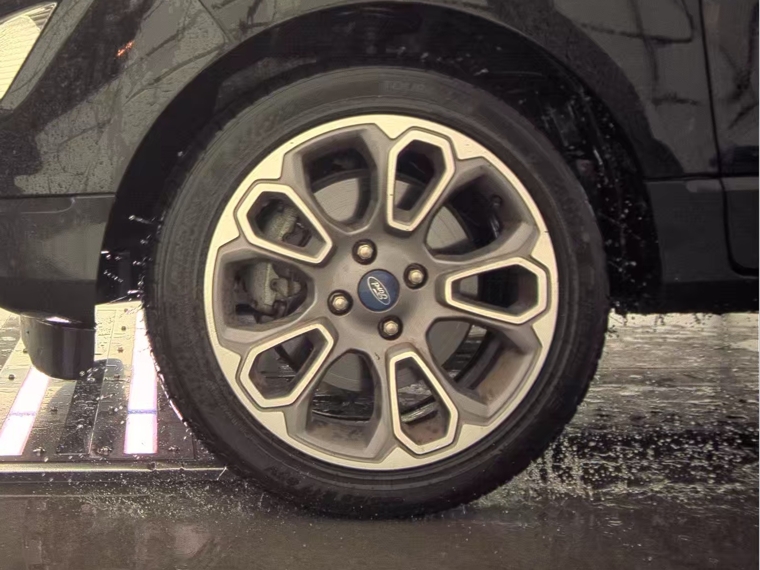 FORD ECOSPORT - 9