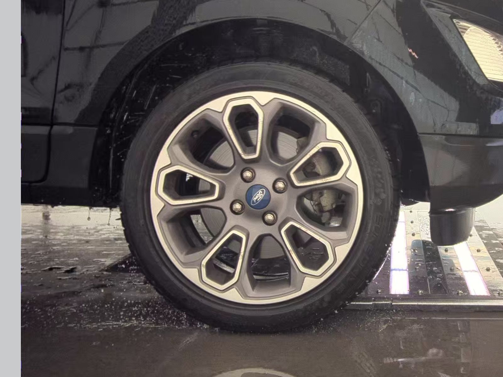 FORD ECOSPORT - 10