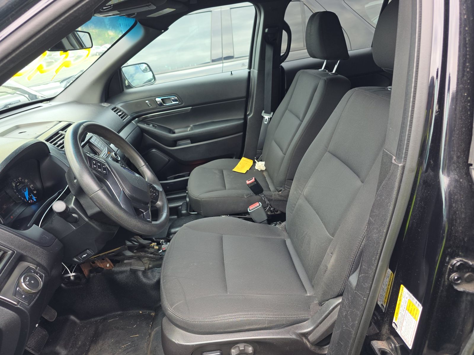 FORD POLICE INTERCEPTOR UTILITY - 8
