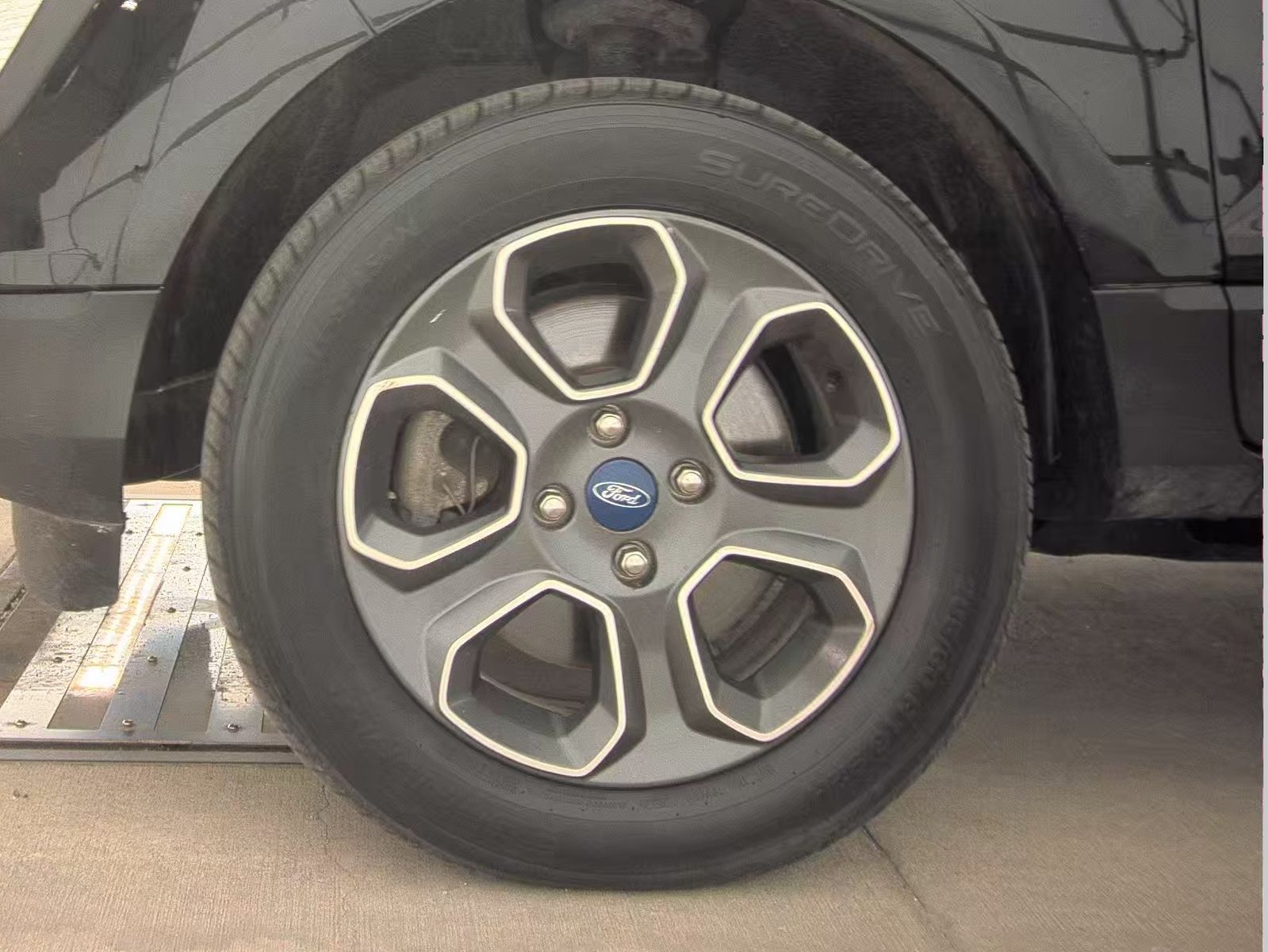 FORD ECOSPORT - 10