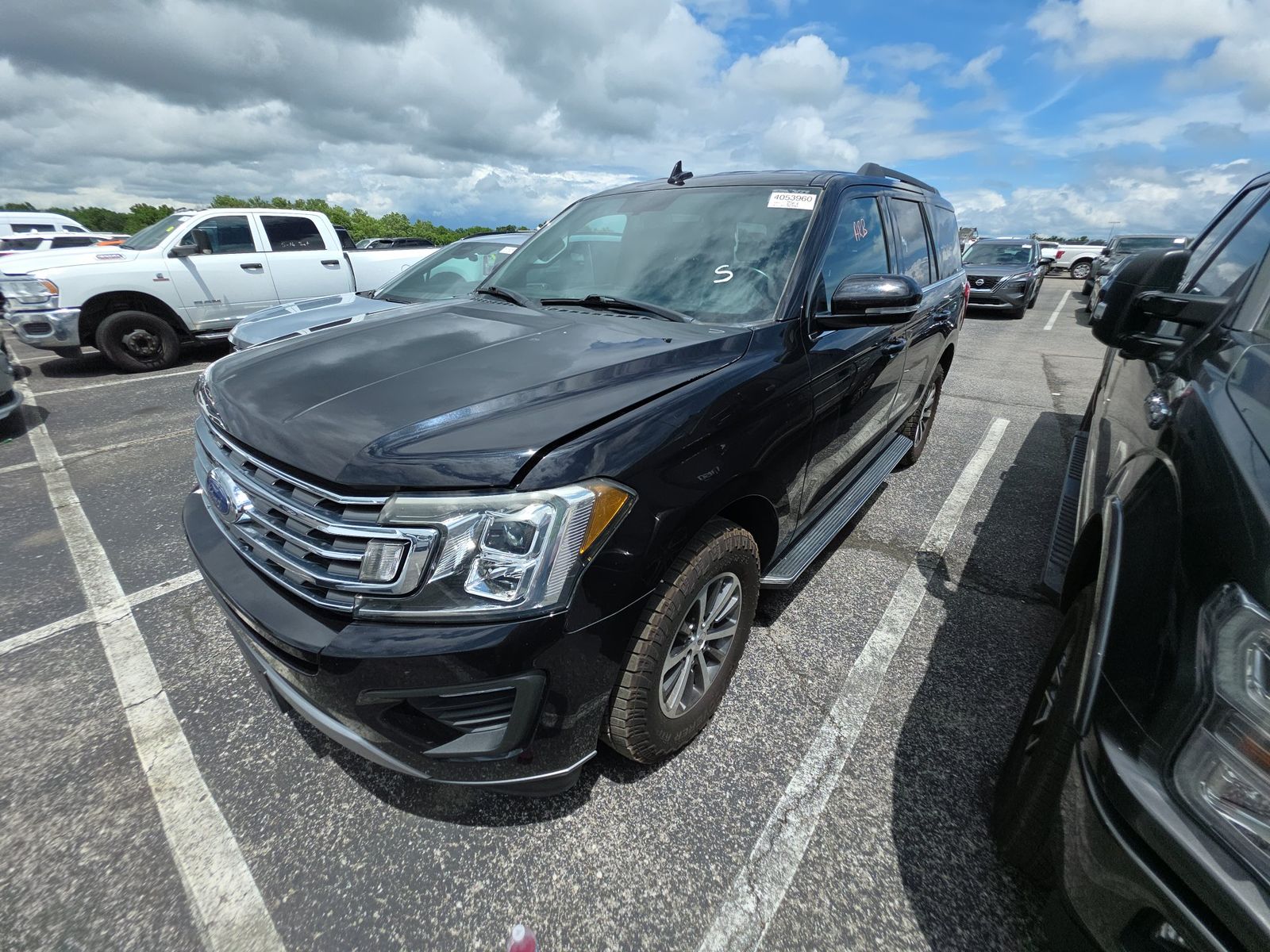 FORD EXPEDITION - 1