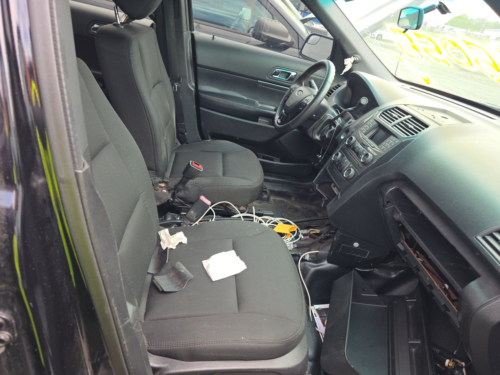 FORD POLICE INTERCEPTOR UTILITY - 9
