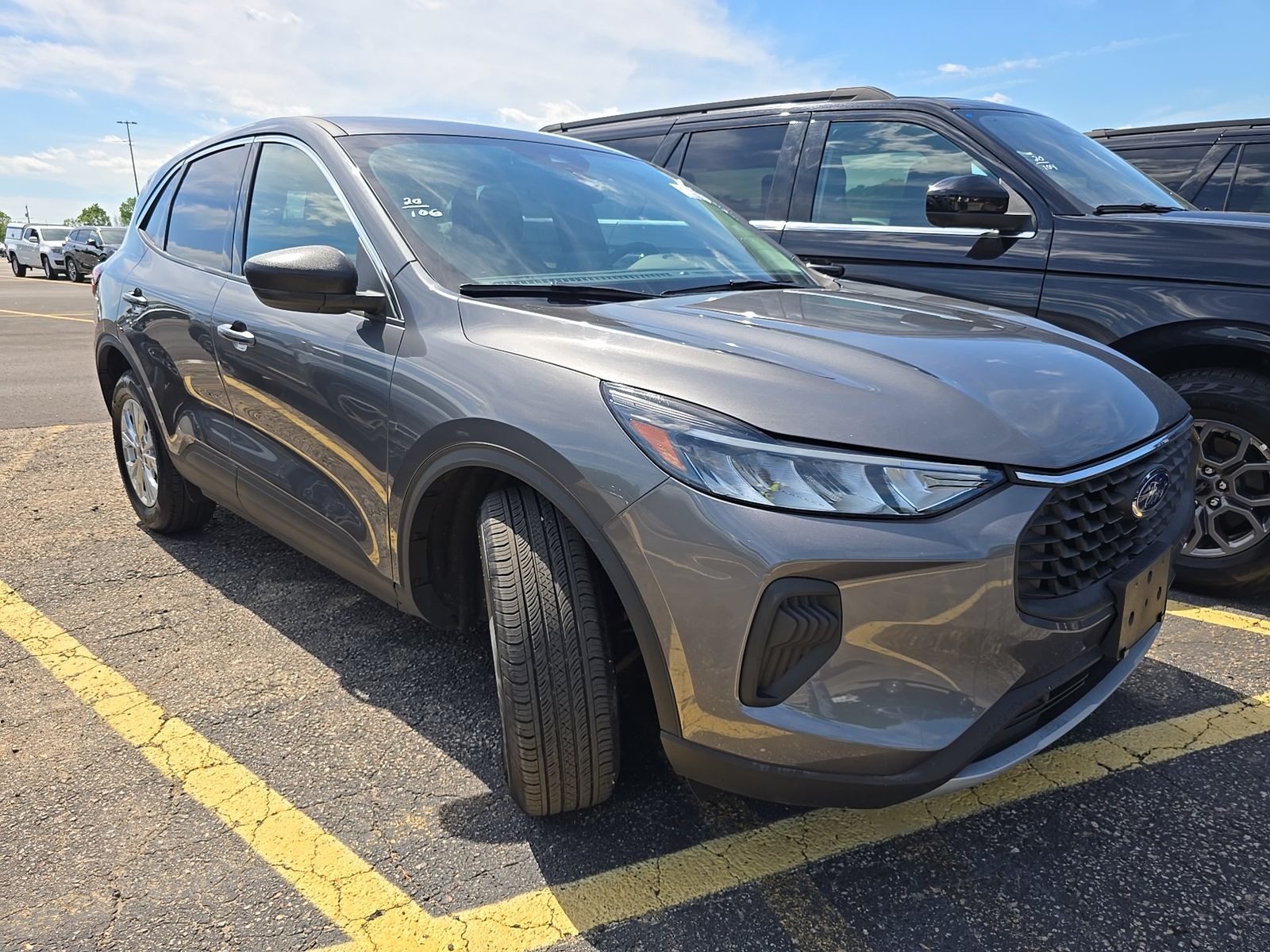 FORD ESCAPE - 4