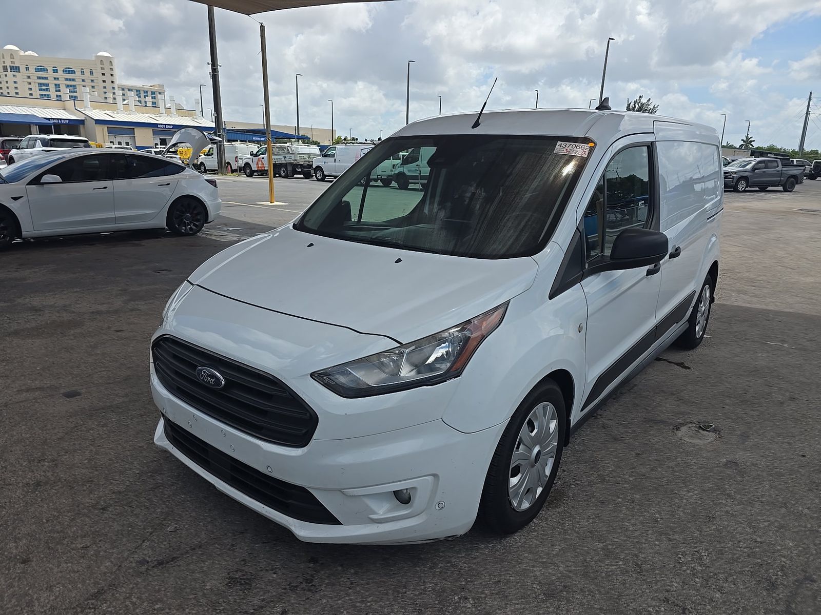 FORD TRANSIT CONNECT - 1
