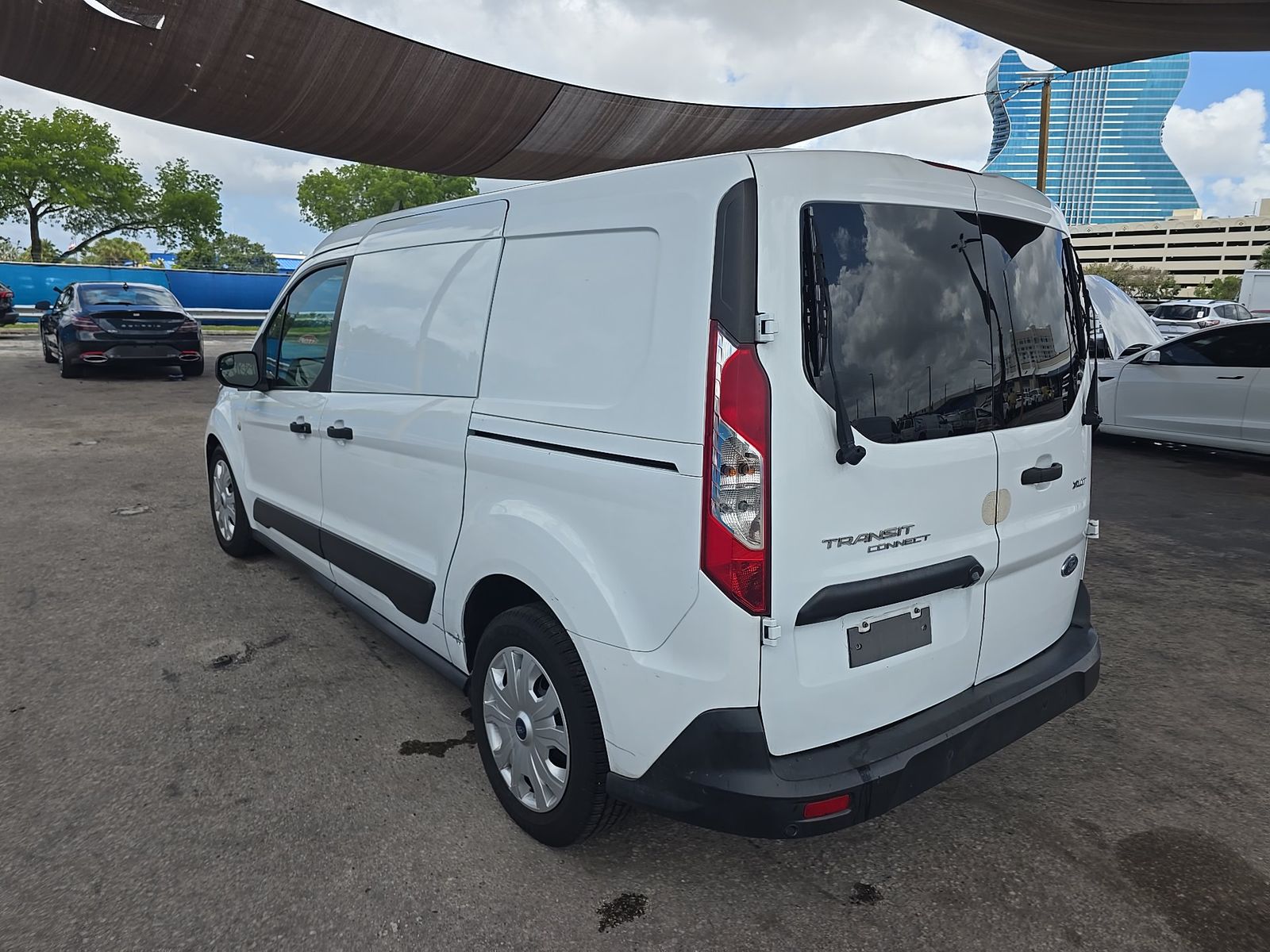 FORD TRANSIT CONNECT - 7