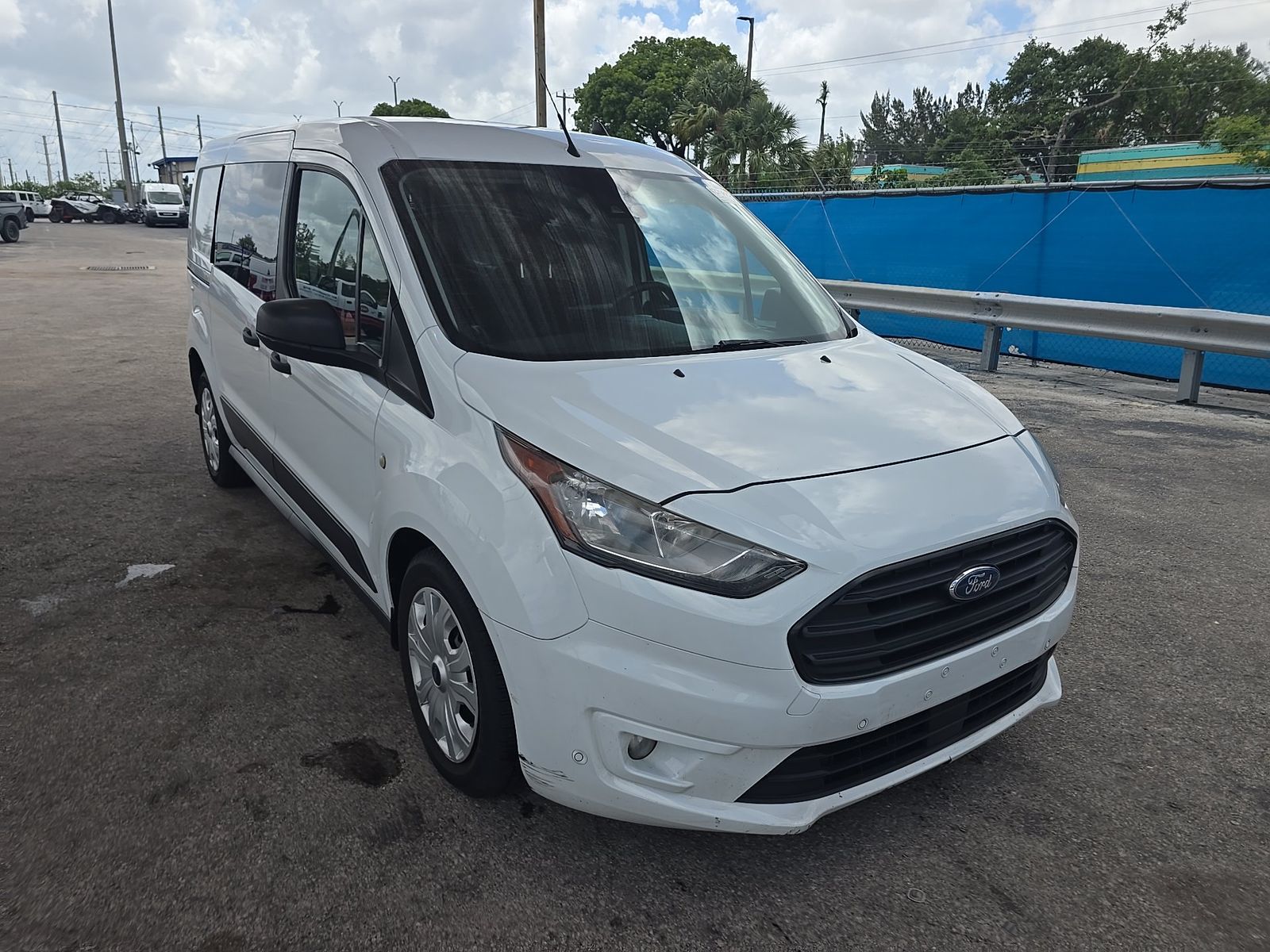 FORD TRANSIT CONNECT - 4