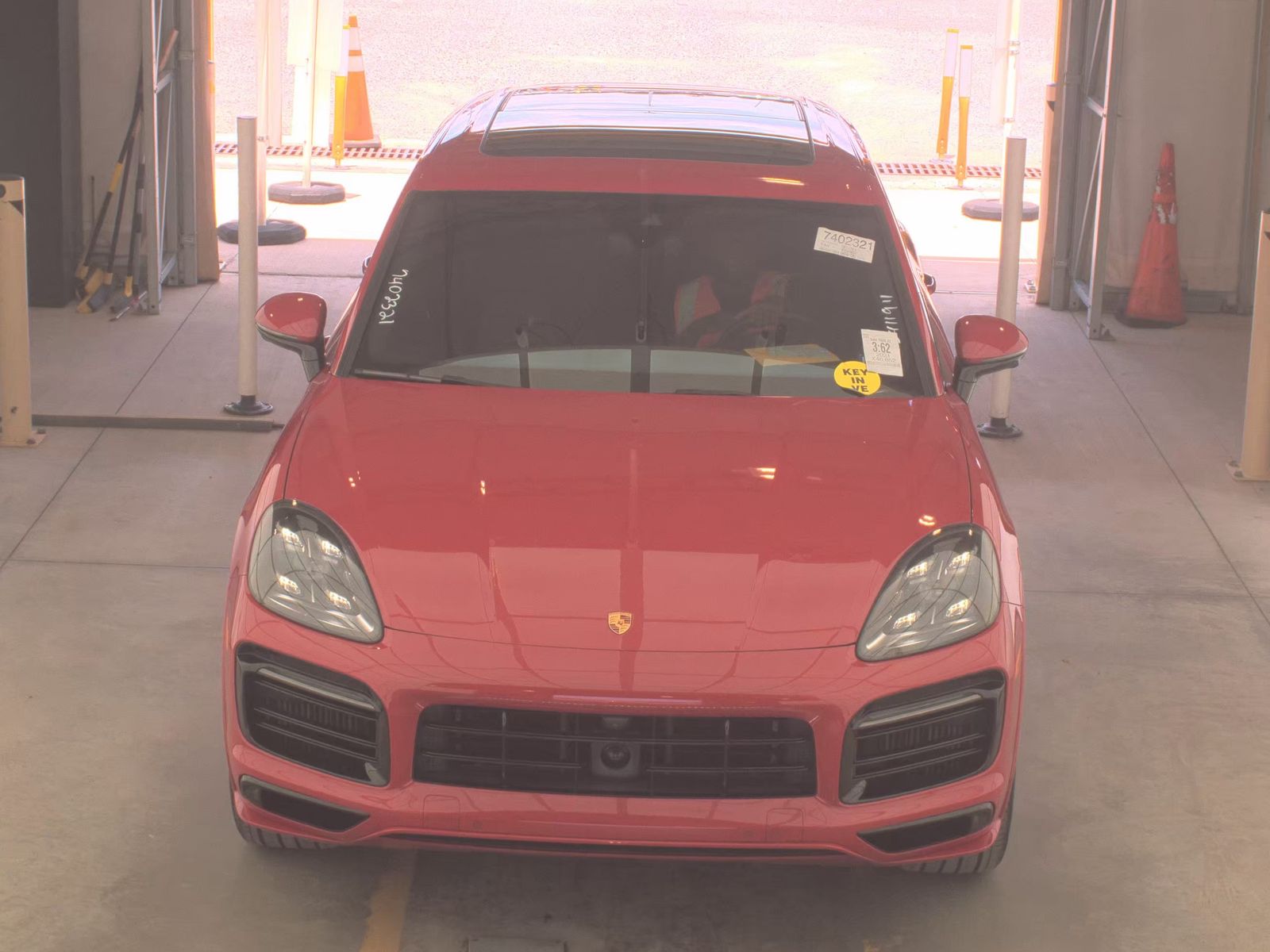 PORSCHE CAYENNE - 3