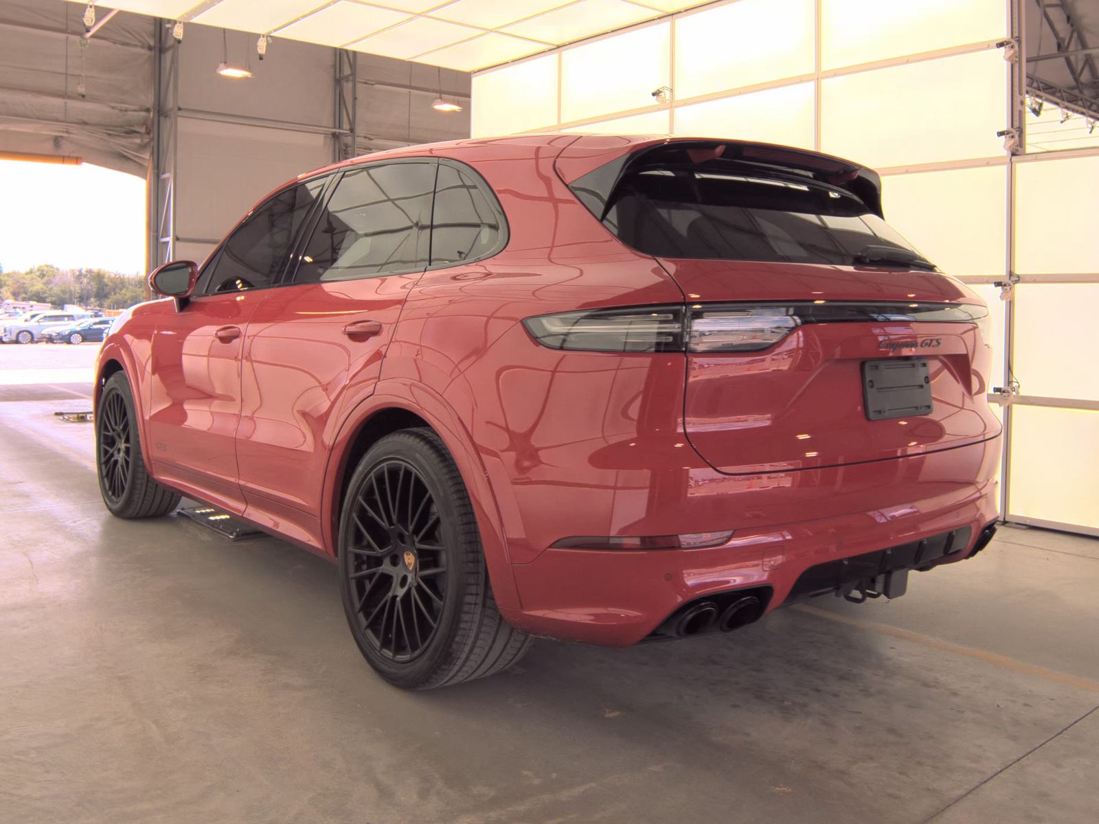 PORSCHE CAYENNE - 9