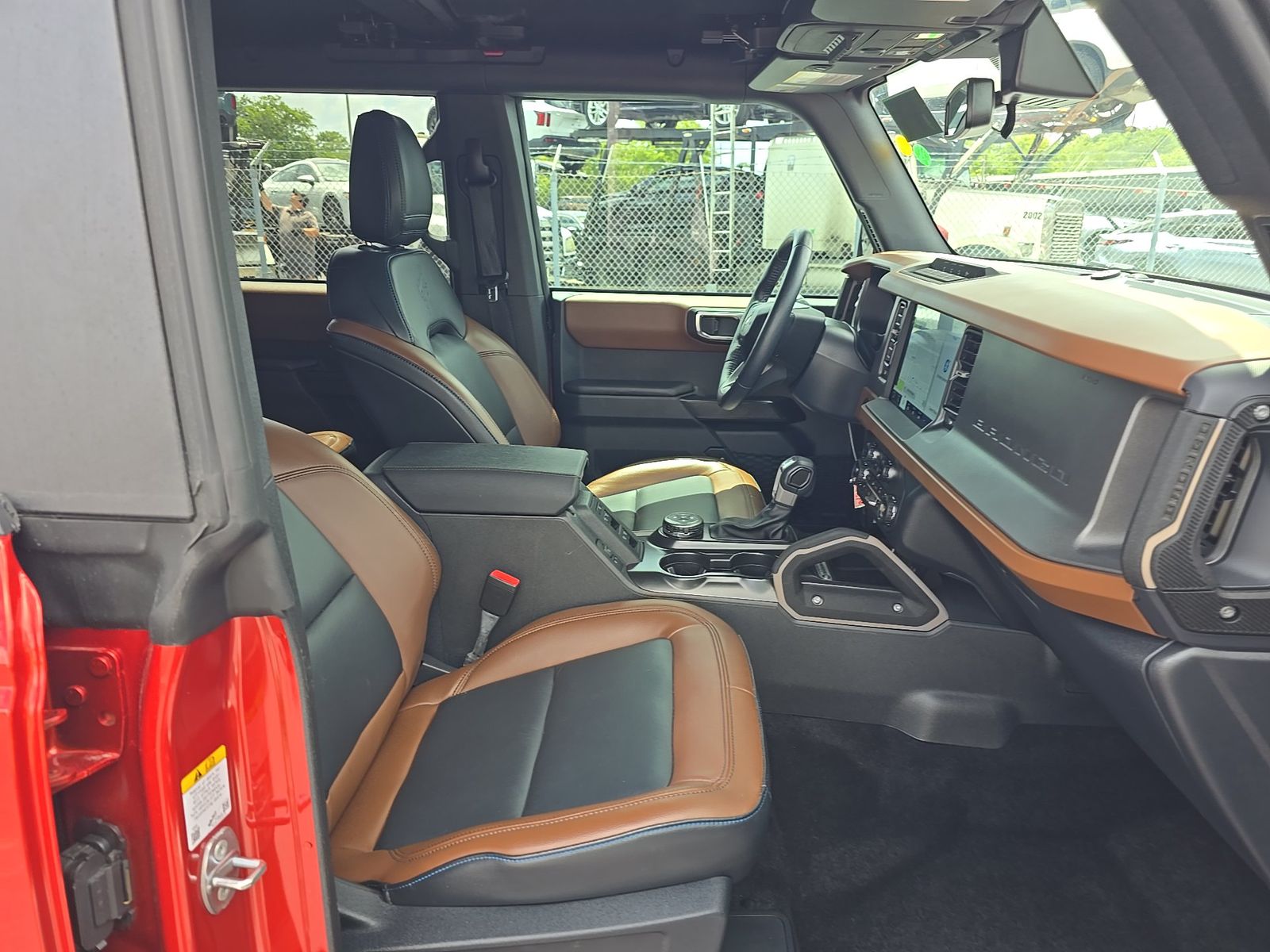 FORD BRONCO - 9